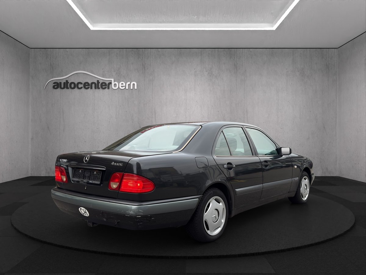 MERCEDES-BENZ E 280 Avantgarde 4-Matic Automatic, Benzin, Occasion / Gebraucht, Automatik - 7