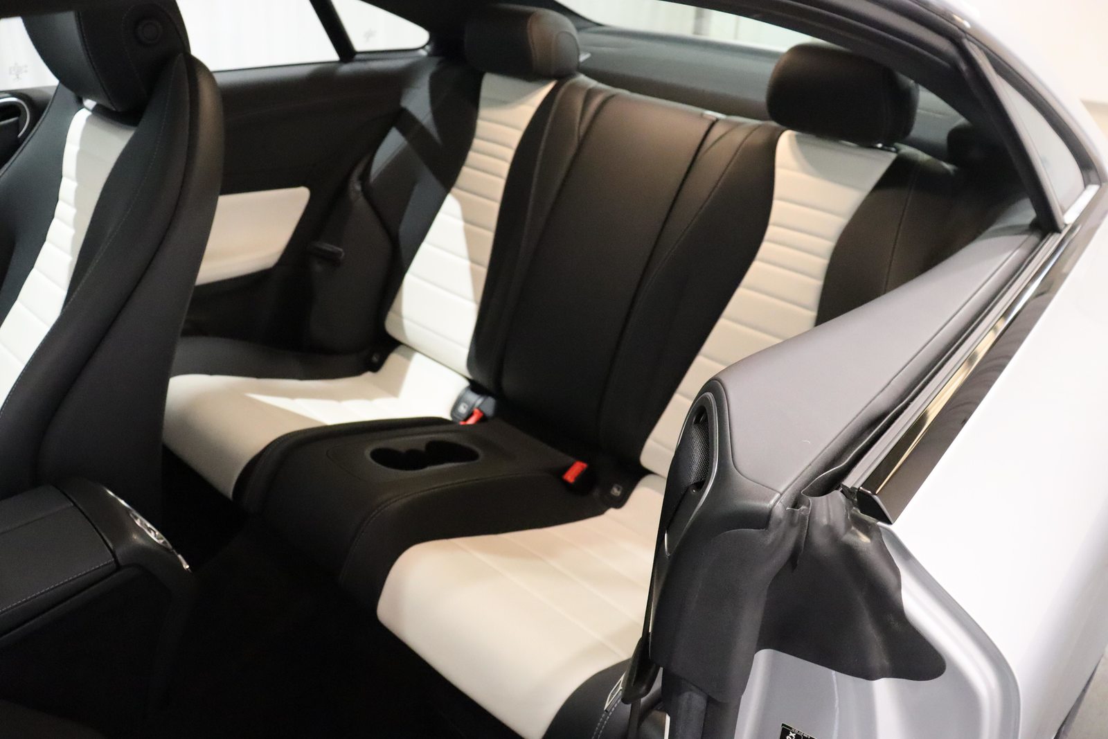 MERCEDES-BENZ E 300 Avantgarde Coupé, Hybride Leggero Benzina/Elettrica, Occasioni / Usate, Automatico - 6