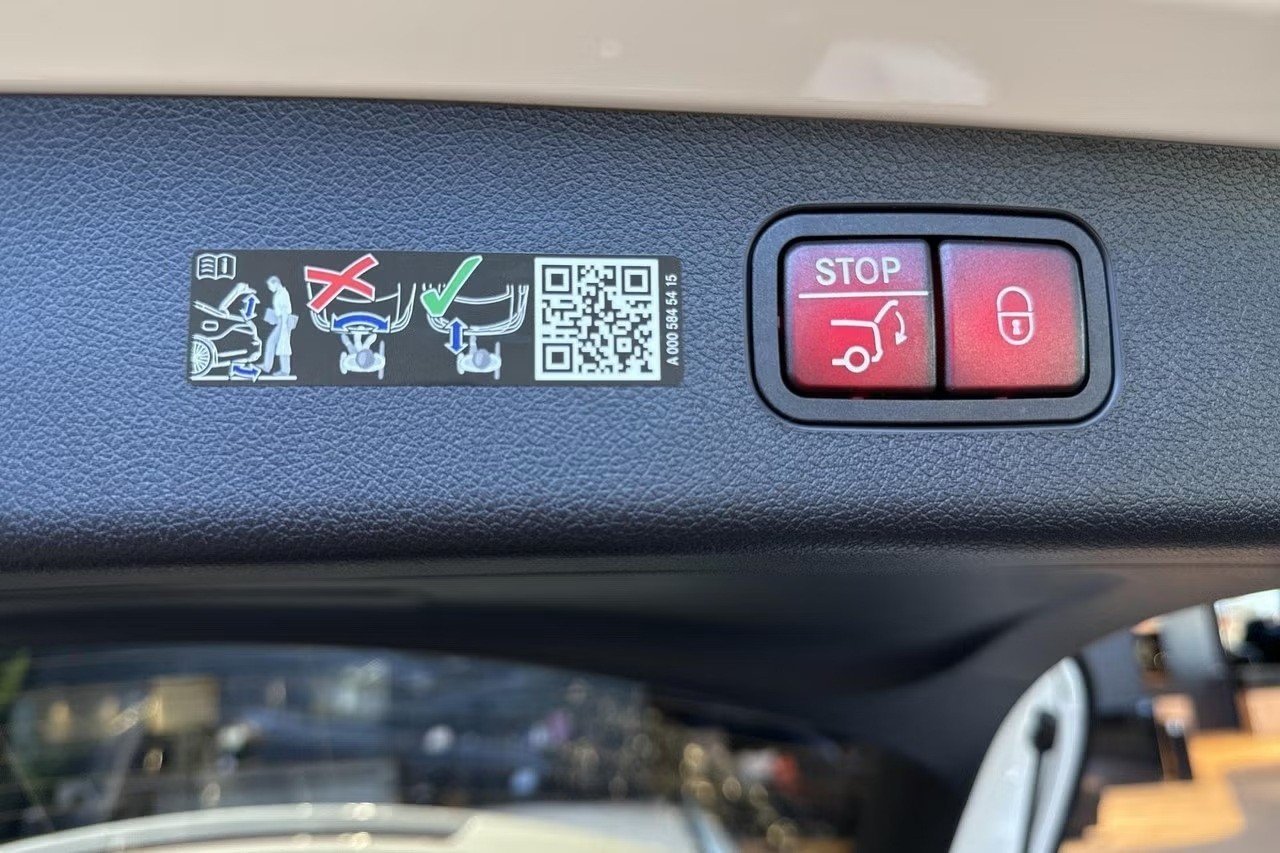 MERCEDES-BENZ E 300 de All-Terrain 4Matic EQ Hybrid 9G-Troni, Plug-in-Hybrid Diesel/Electric, New car, Automatic - 7