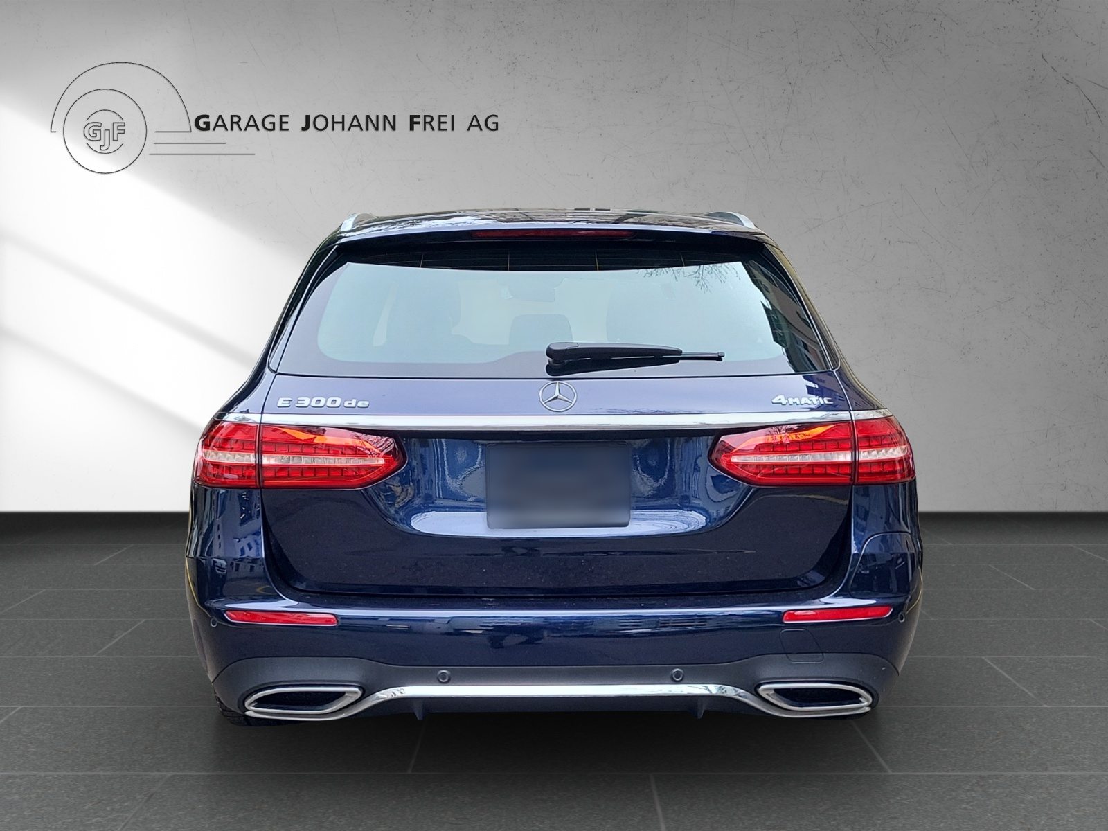 MERCEDES-BENZ E 300 de T 4M AMG Line, Diesel, Second hand / Used, Automatic - 4