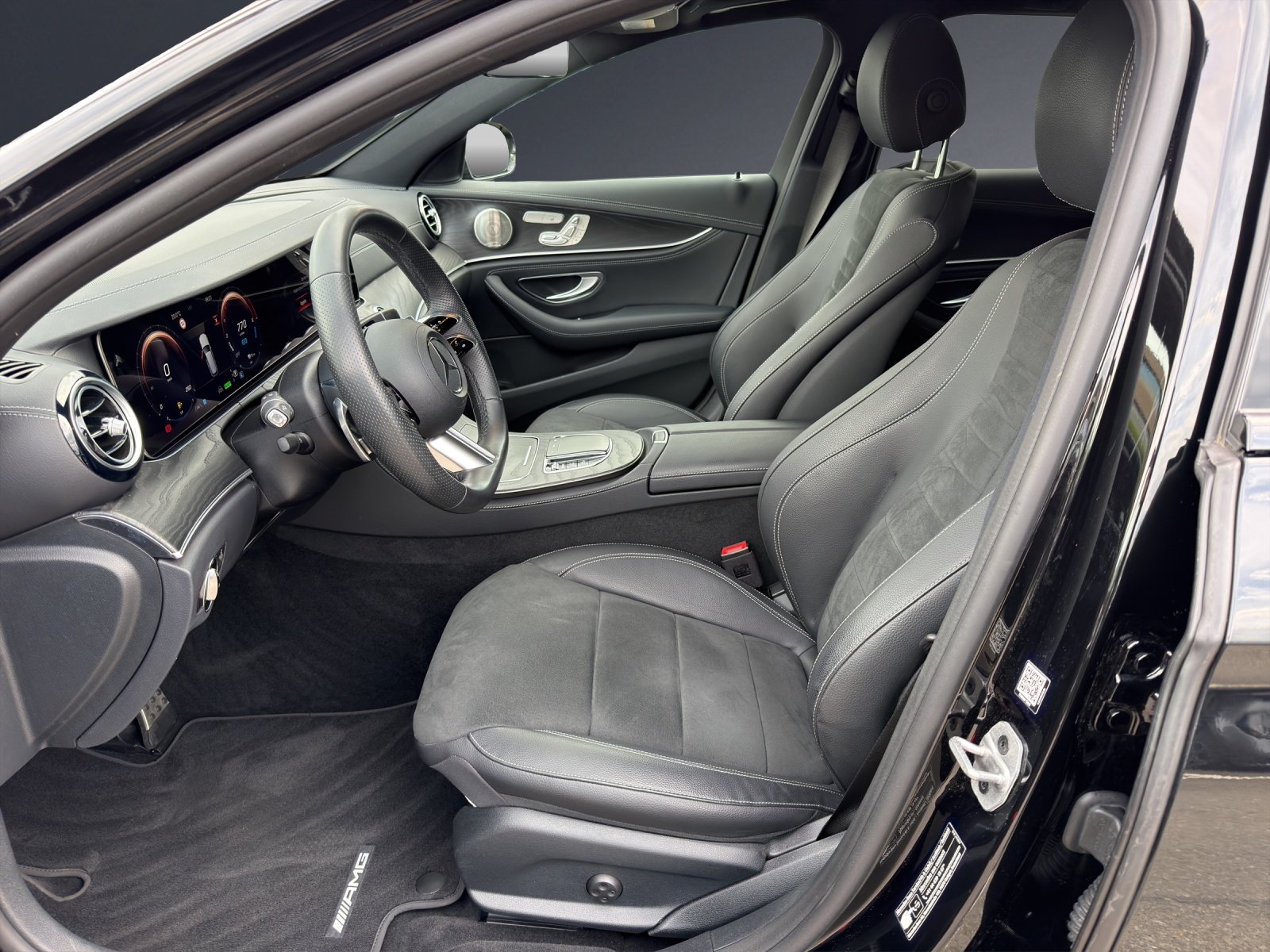 MERCEDES-BENZ E 300 de T 4Matic AMG Line 9G-Tronic, Plug-in-Hybrid Diesel/Elektro, Occasion / Gebraucht, Automatik - 6