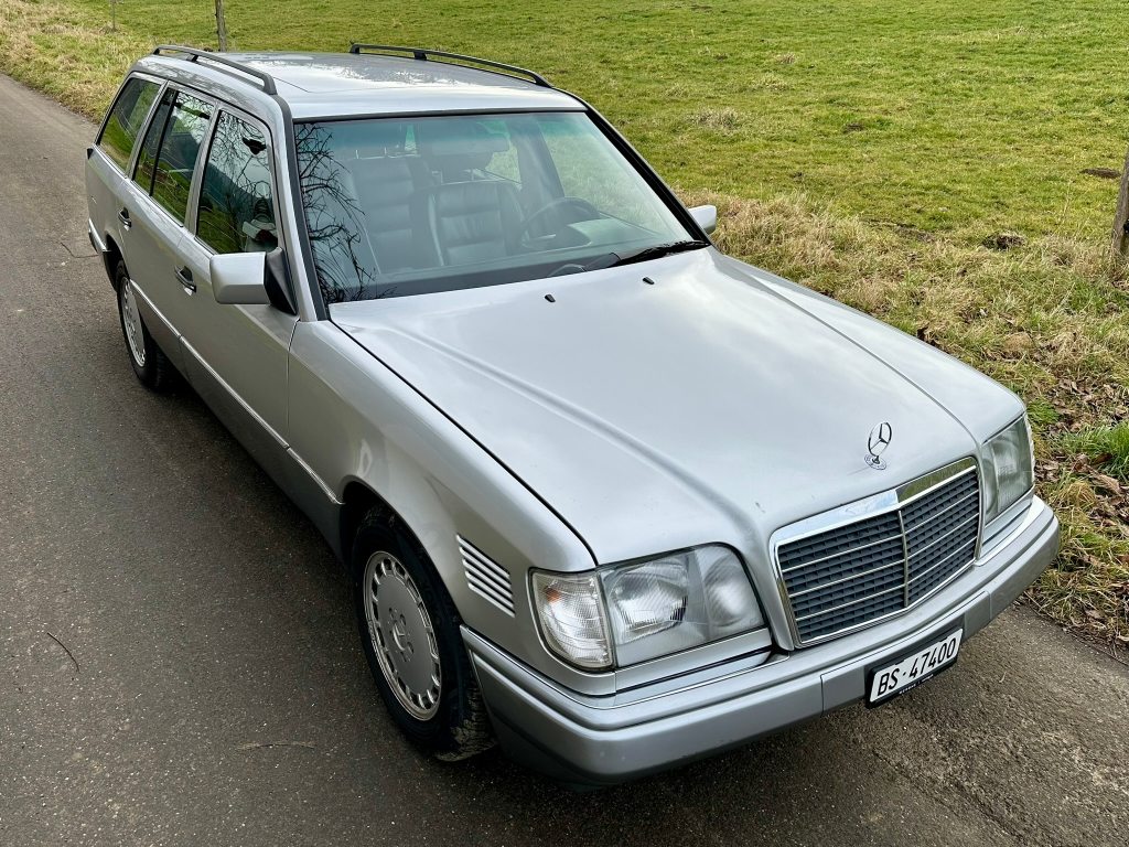 MERCEDES-BENZ E 300 TD Turbo, Diesel, Oldtimer, Automatik - 5