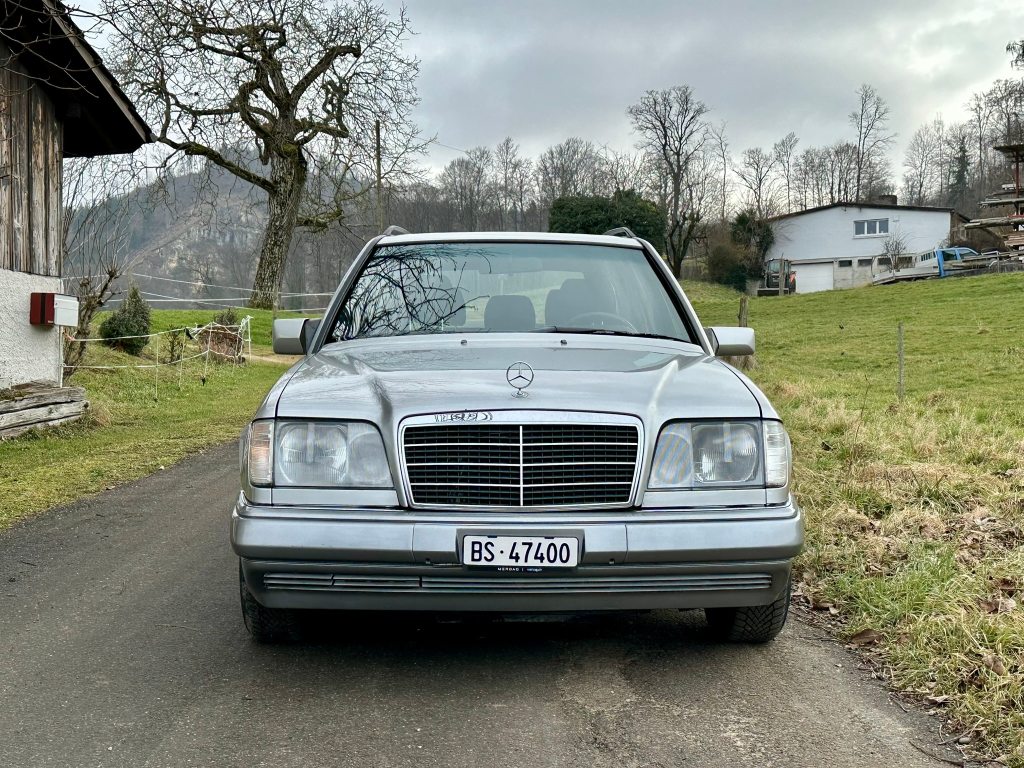 MERCEDES-BENZ E 300 TD Turbo, Diesel, Oldtimer, Automatik - 3