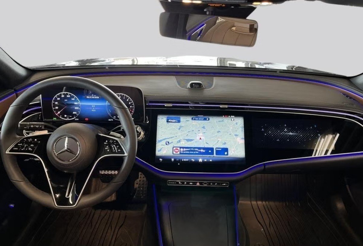 MERCEDES-BENZ E 300 de 4Matic 9G-Tronic, Plug-in-Hybrid Diesel/Elettrica, Auto dimostrativa, Automatico - 7
