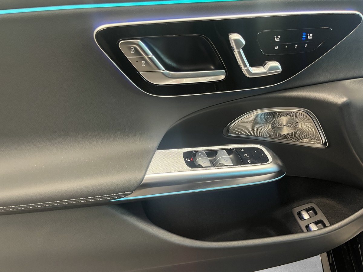MERCEDES-BENZ E 300e Berline 4MATIC, Plug-in-Hybrid Petrol/Electric, New car, Automatic - 6