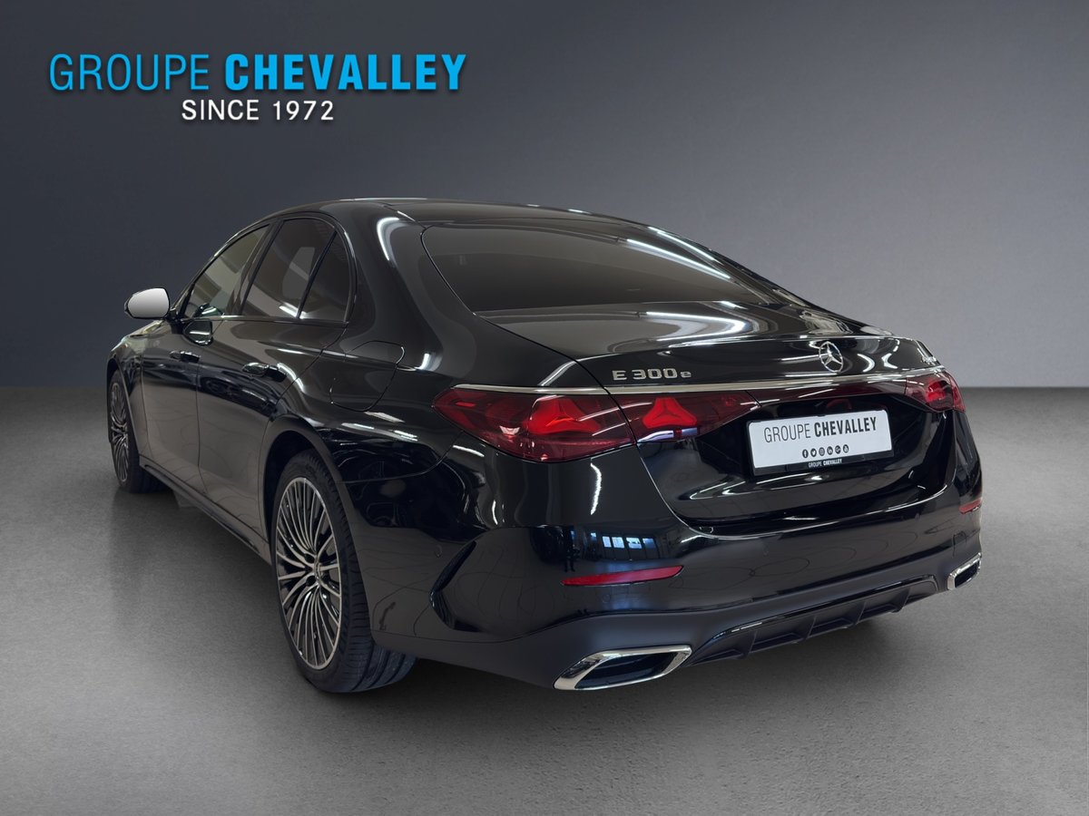 MERCEDES-BENZ E 300 e 4M Berline EQ Hybrid Technology, Plug-in-Hybrid Benzina/Elettrica, Auto nuove, Automatico - 3