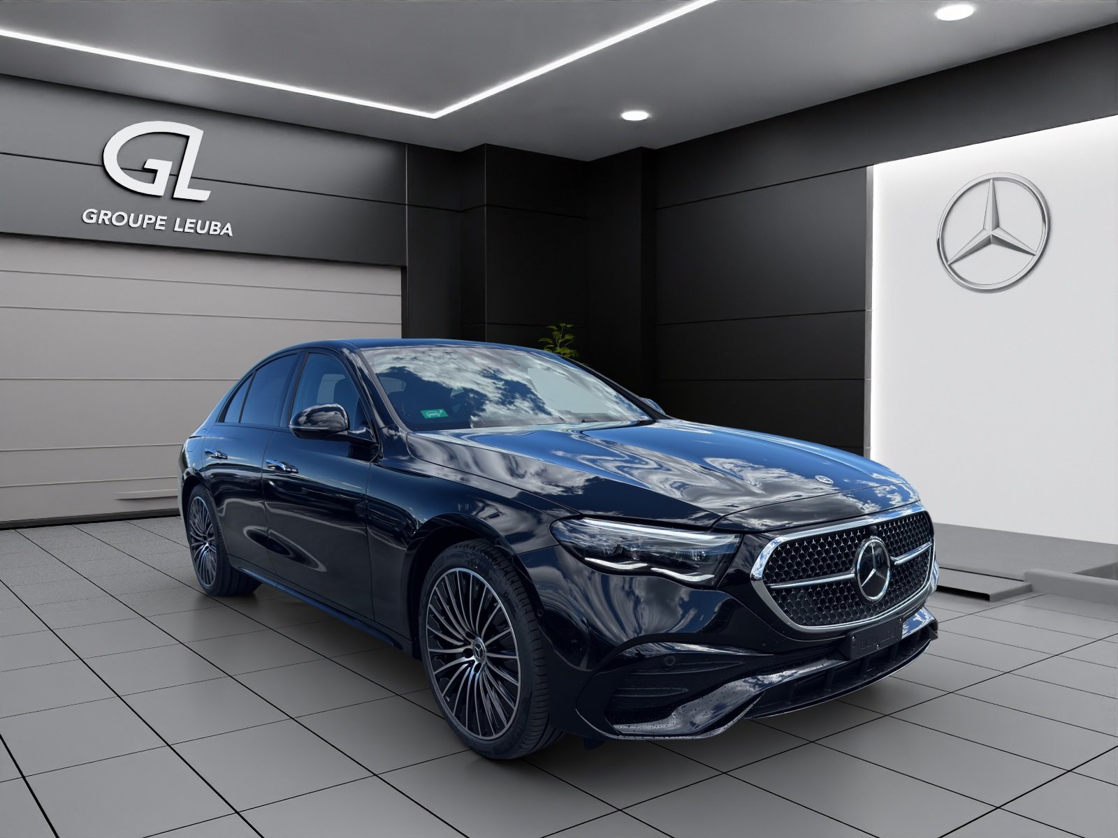 MERCEDES-BENZ E 300 e 4Matic EQ Hybrid 9G-Tronic