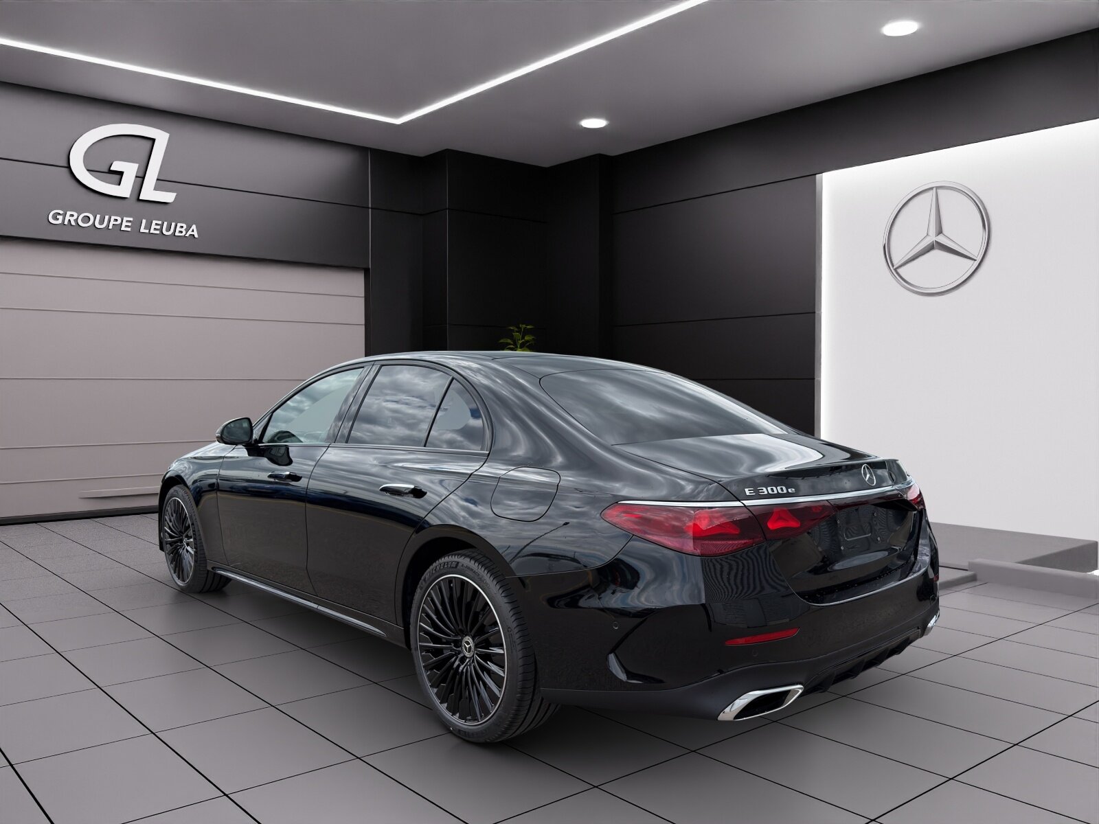 MERCEDES-BENZ E 300 e 4Matic 9G-Tronic, Plug-in-Hybrid Benzin/Elektro, Neuwagen, Automatik - 4
