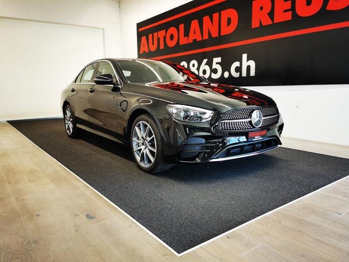 MERCEDES-BENZ E 300 de 4Matic AMG Line 9G-Tronic, Plug-in-Hybrid Diesel/Electric, Second hand / Used, Automatic