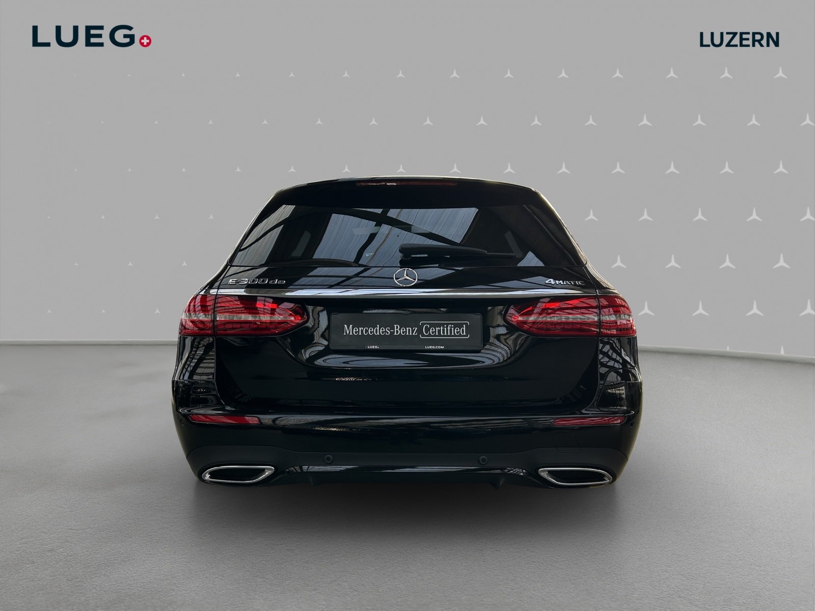 MERCEDES-BENZ E 300 de 4Matic AMG Line 9G-Tronic, Plug-in-Hybrid Diesel/Electric, Second hand / Used, Automatic - 4