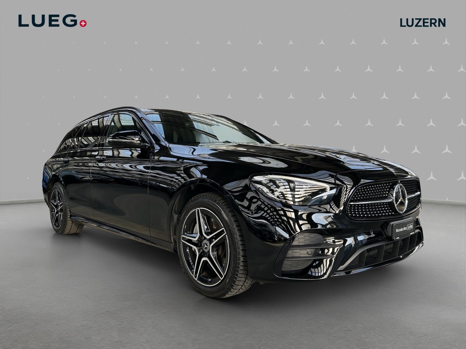 MERCEDES-BENZ E 300 de 4Matic AMG Line 9G-Tronic, Plug-in-Hybrid Diesel/Electric, Second hand / Used, Automatic - 5
