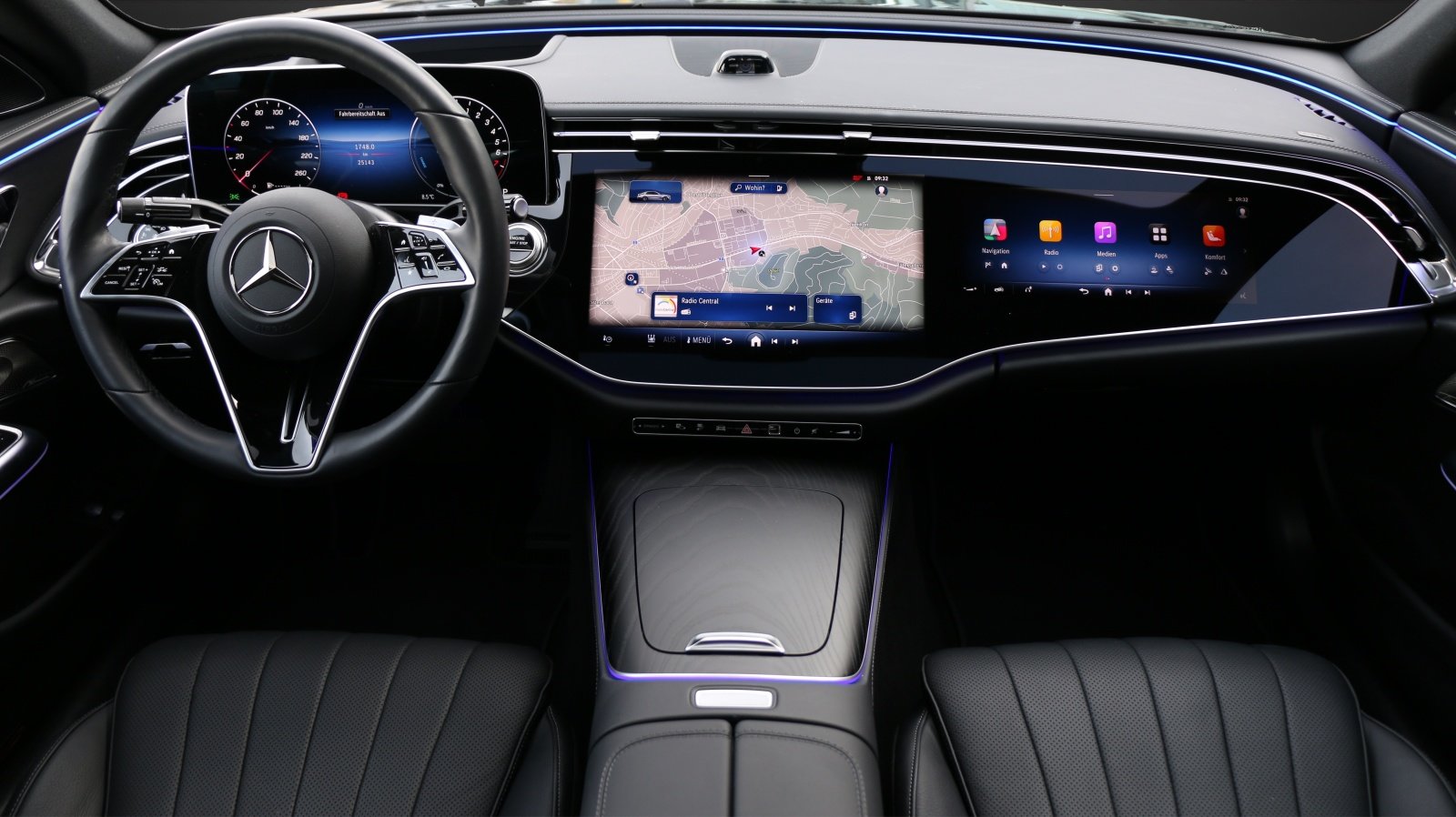 MERCEDES-BENZ E 300 e 4Matic 9G-Tronic, Plug-in-Hybrid Benzin/Elektro, Occasion / Gebraucht, Automatik - 5