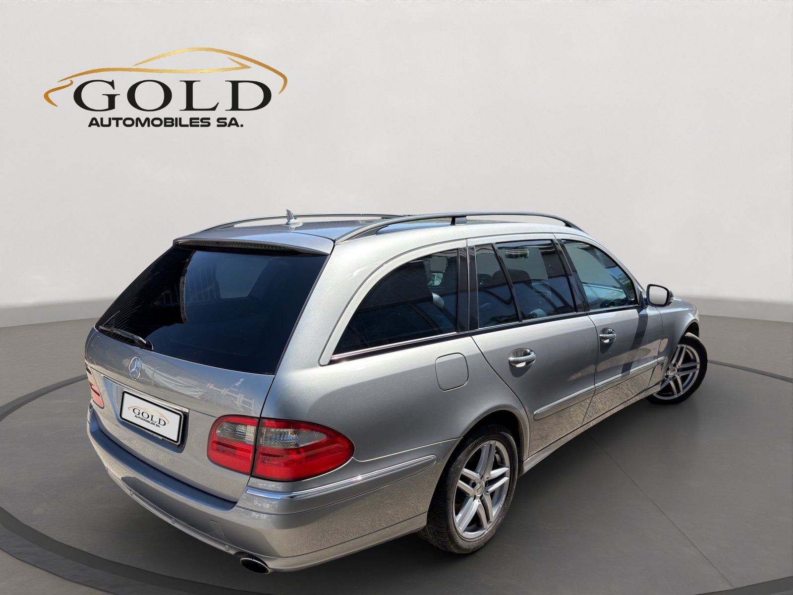 MERCEDES-BENZ E 320 CDI Avantgarde 4Matic Automatic, Diesel, Second hand / Used, Automatic - 2