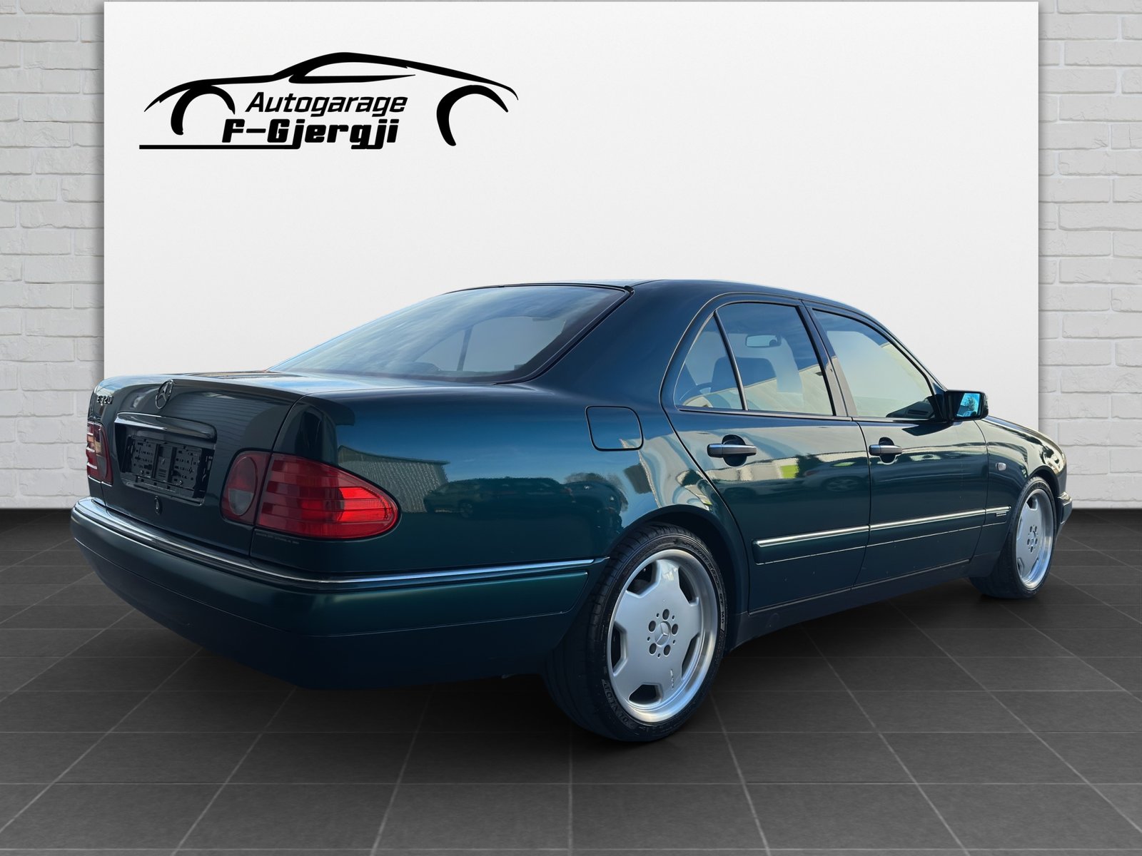 MERCEDES-BENZ E 320 Elégance Automatic, Benzina, Occasioni / Usate, Automatico - 6