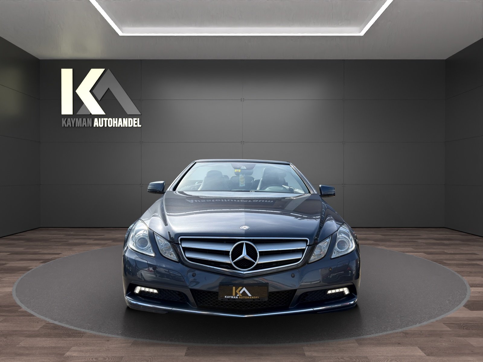 MERCEDES-BENZ E 350 CGI BlueEfficiency 7G-Tronic Top Zustan, Benzin, Occasion / Gebraucht, Automatik - 2