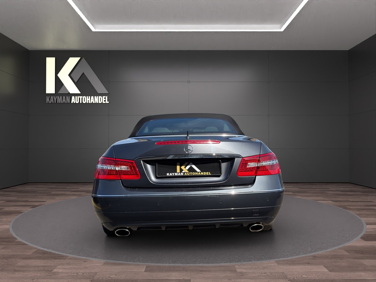 MERCEDES-BENZ E 350 CGI BlueEfficiency 7G-Tronic Top Zustan, Benzin, Occasion / Gebraucht, Automatik - 5