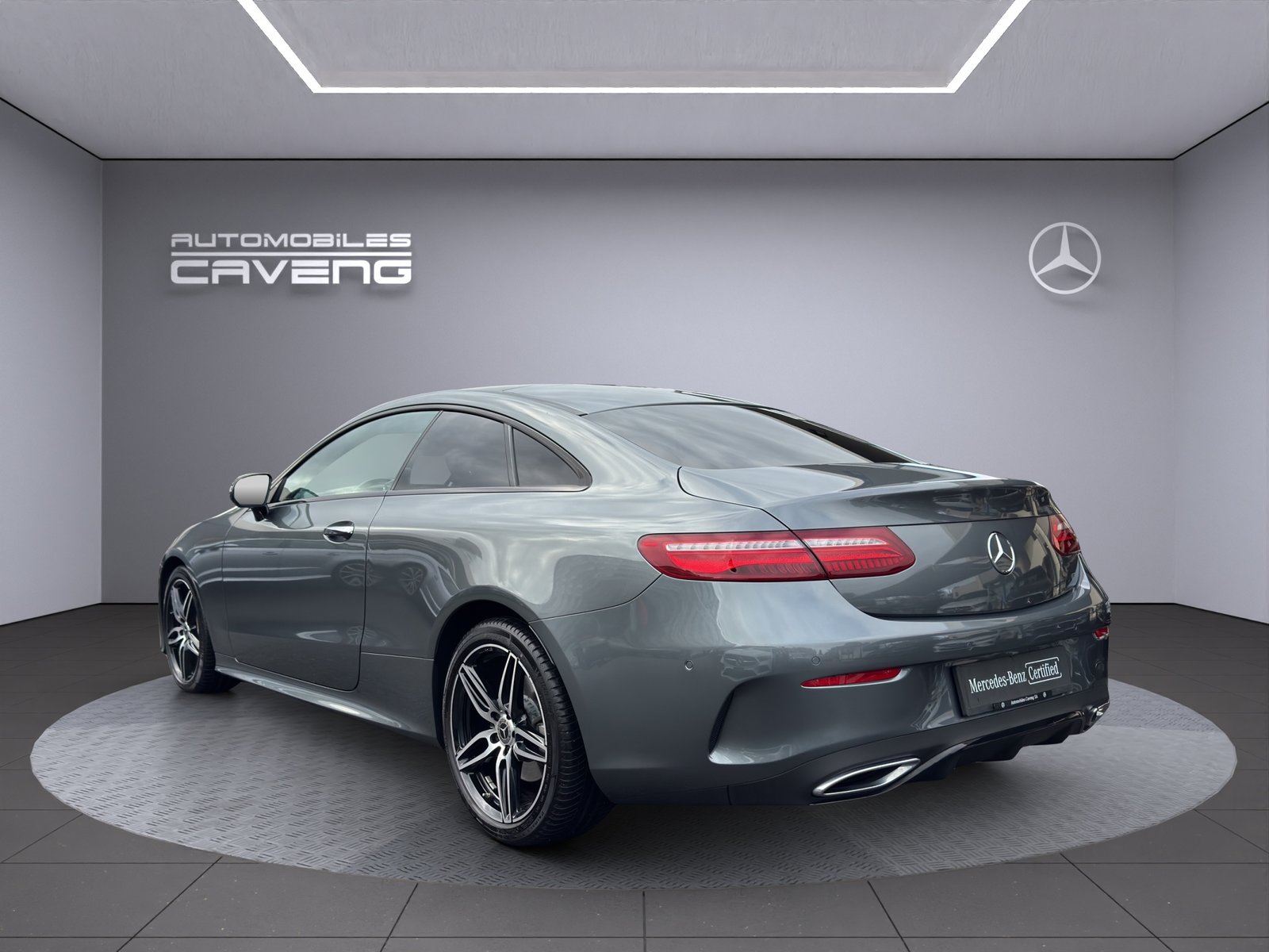 MERCEDES-BENZ E 350 d Coupé AMG Line 4 Matic 9G-Tronic, Diesel, Second hand / Used, Automatic - 3