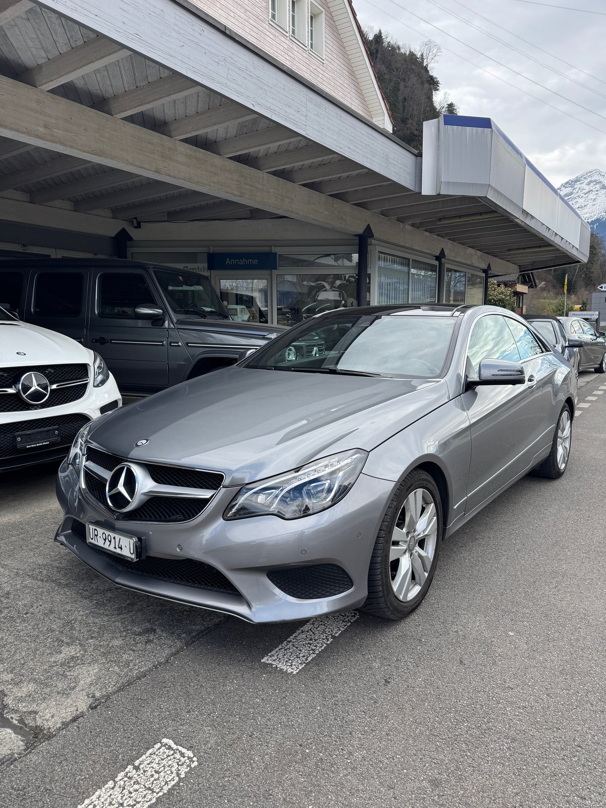 MERCEDES-BENZ E 350 4Matic 7G-Tronic, Petrol, Second hand / Used, Automatic - 2