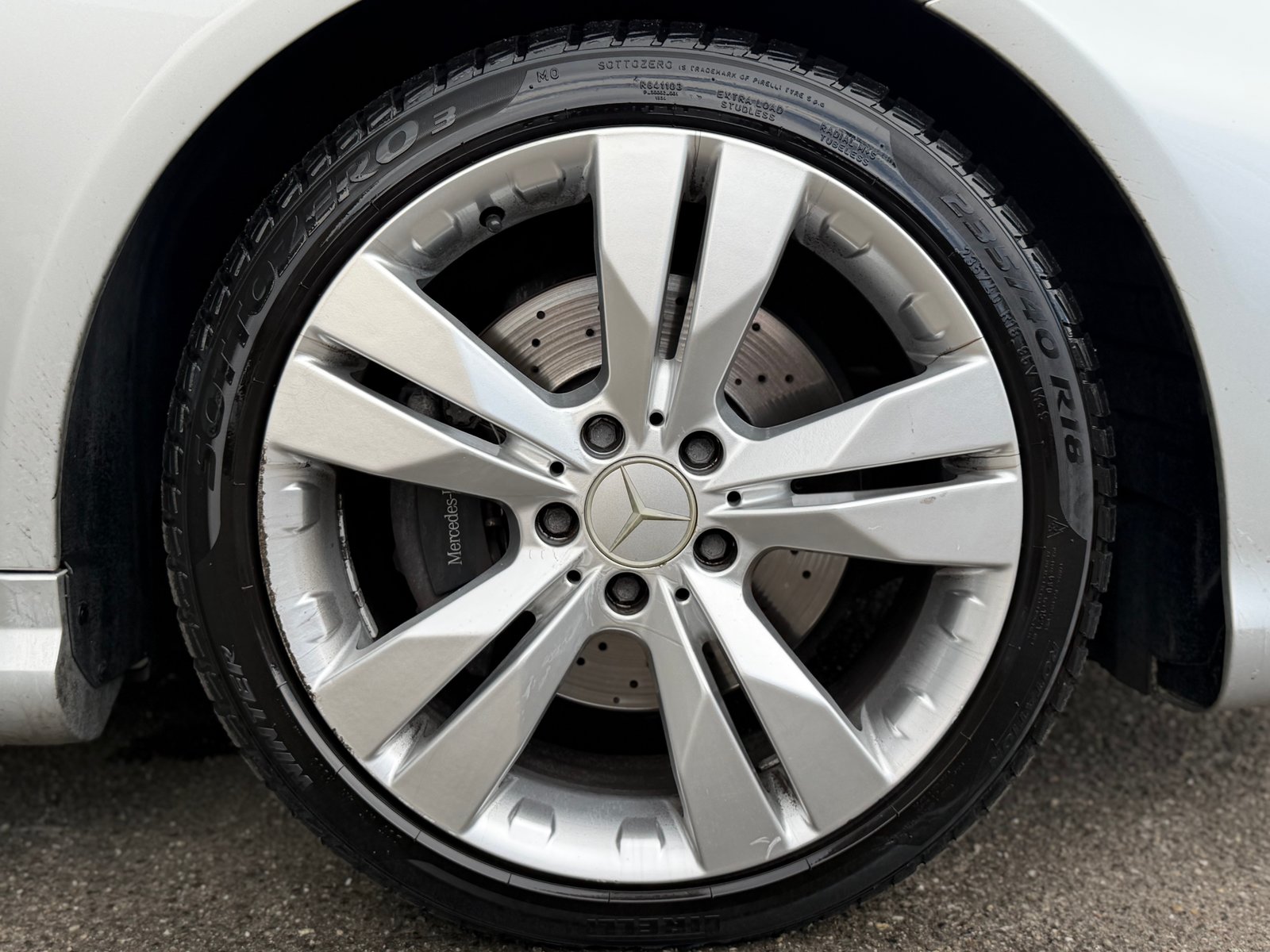 MERCEDES-BENZ E 350 4Matic 7G-Tronic, Essence, Occasion / Utilisé, Automatique - 6
