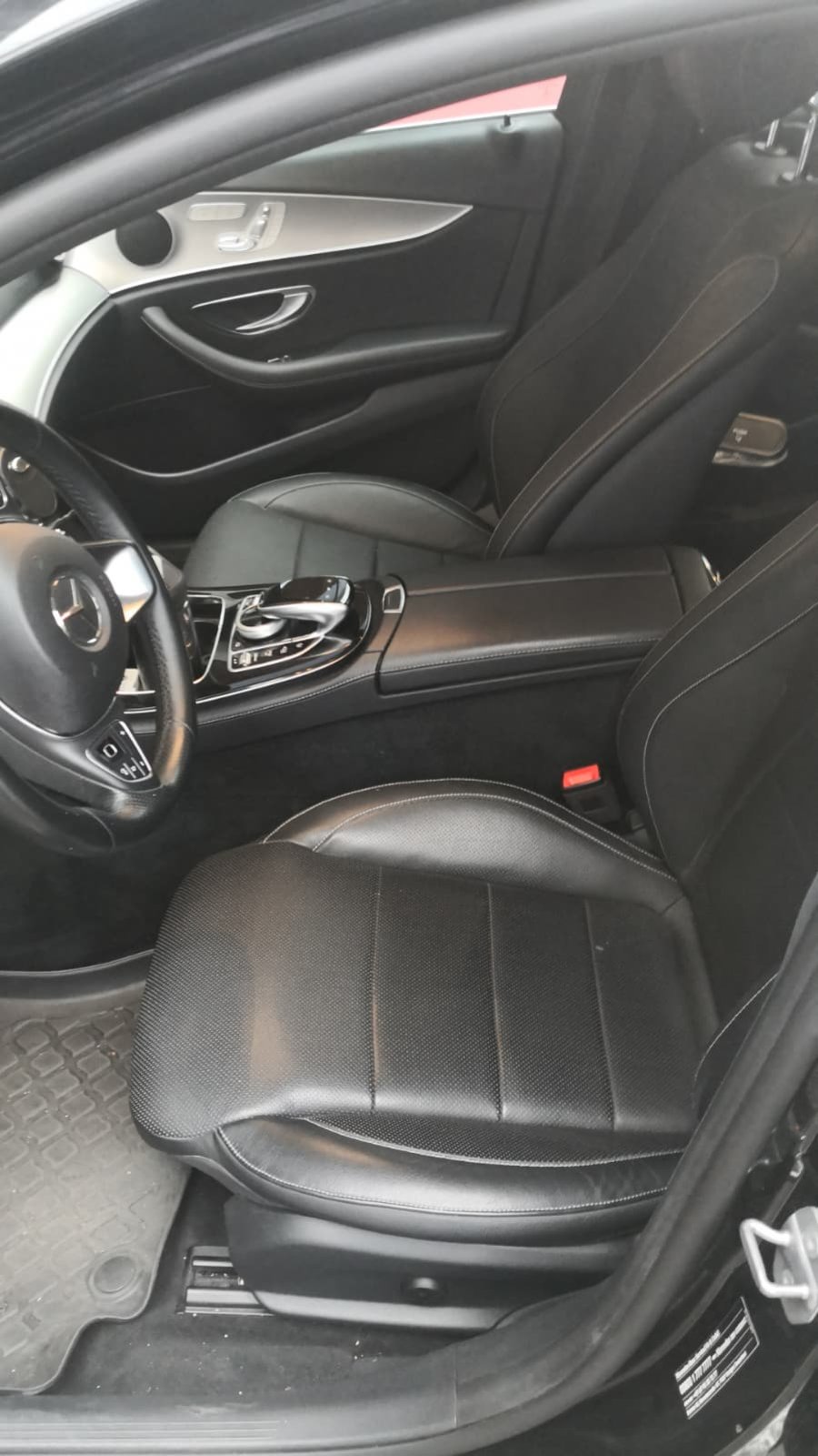 MERCEDES-BENZ E 350 d Avantgarde 4matic Kombi, Diesel, Occasion / Gebraucht, Automat - 4