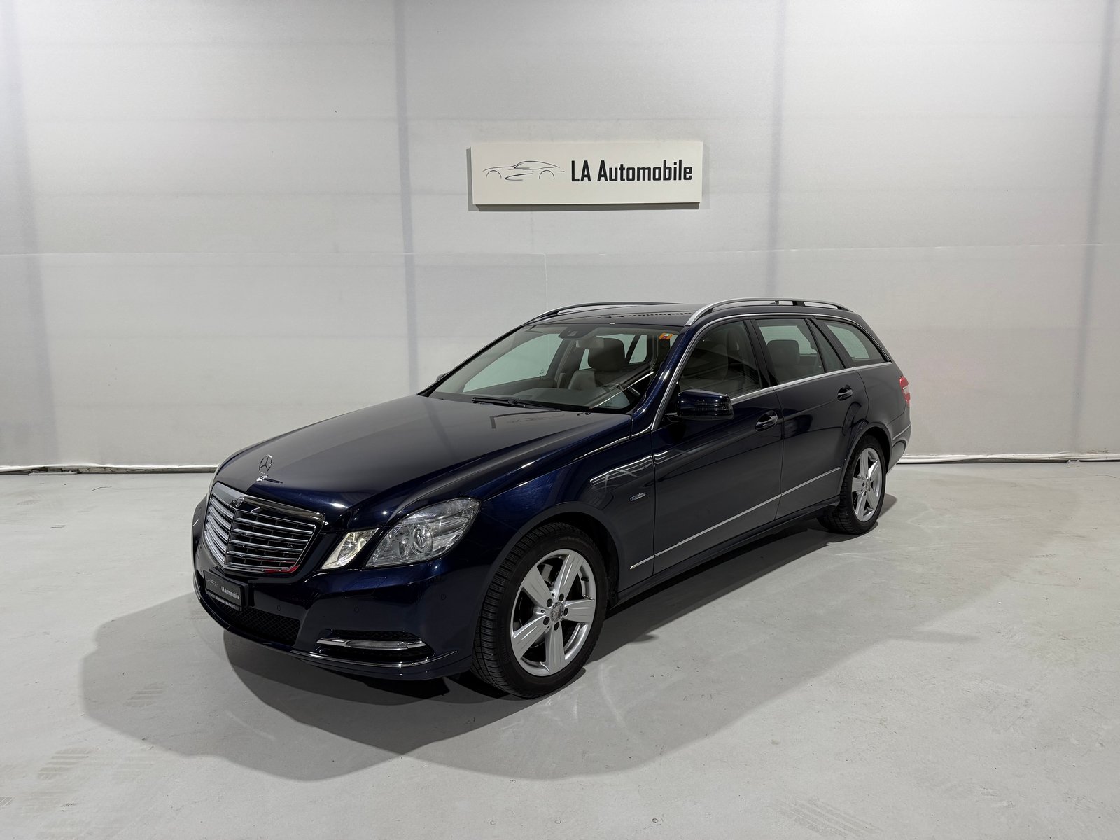 MERCEDES-BENZ E 350 CGI BlueEfficiency Elégance 4Matic 7G-T