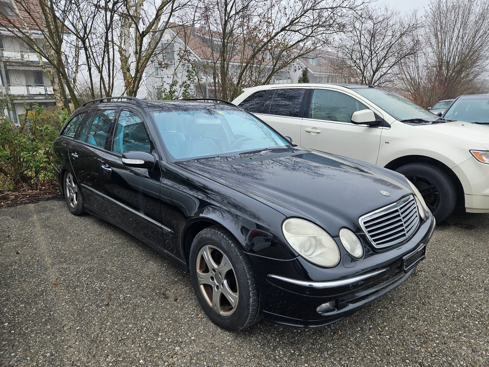 MERCEDES-BENZ E 350 Avantgarde 4Matic Automatic