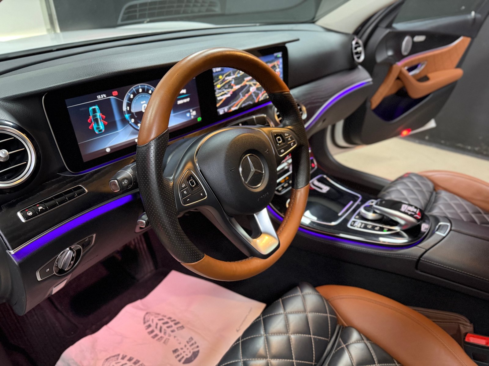 MERCEDES-BENZ E 350 d AMG LINE 9G-Tronic, Diesel, Occasion / Gebraucht, Automatik - 7