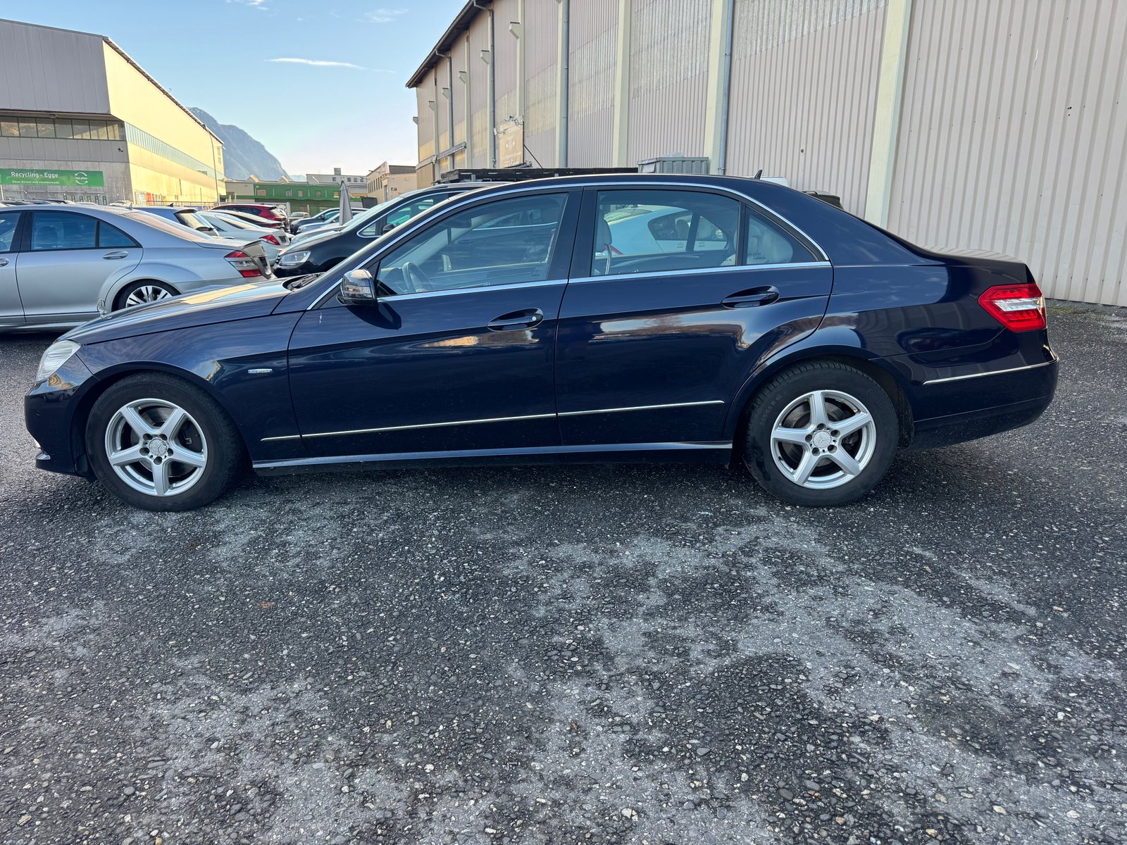 MERCEDES-BENZ E 350 CGI BlueEfficiency Avantgarde 7G-Tronic, Essence, Occasion / Utilisé, Automatique - 4