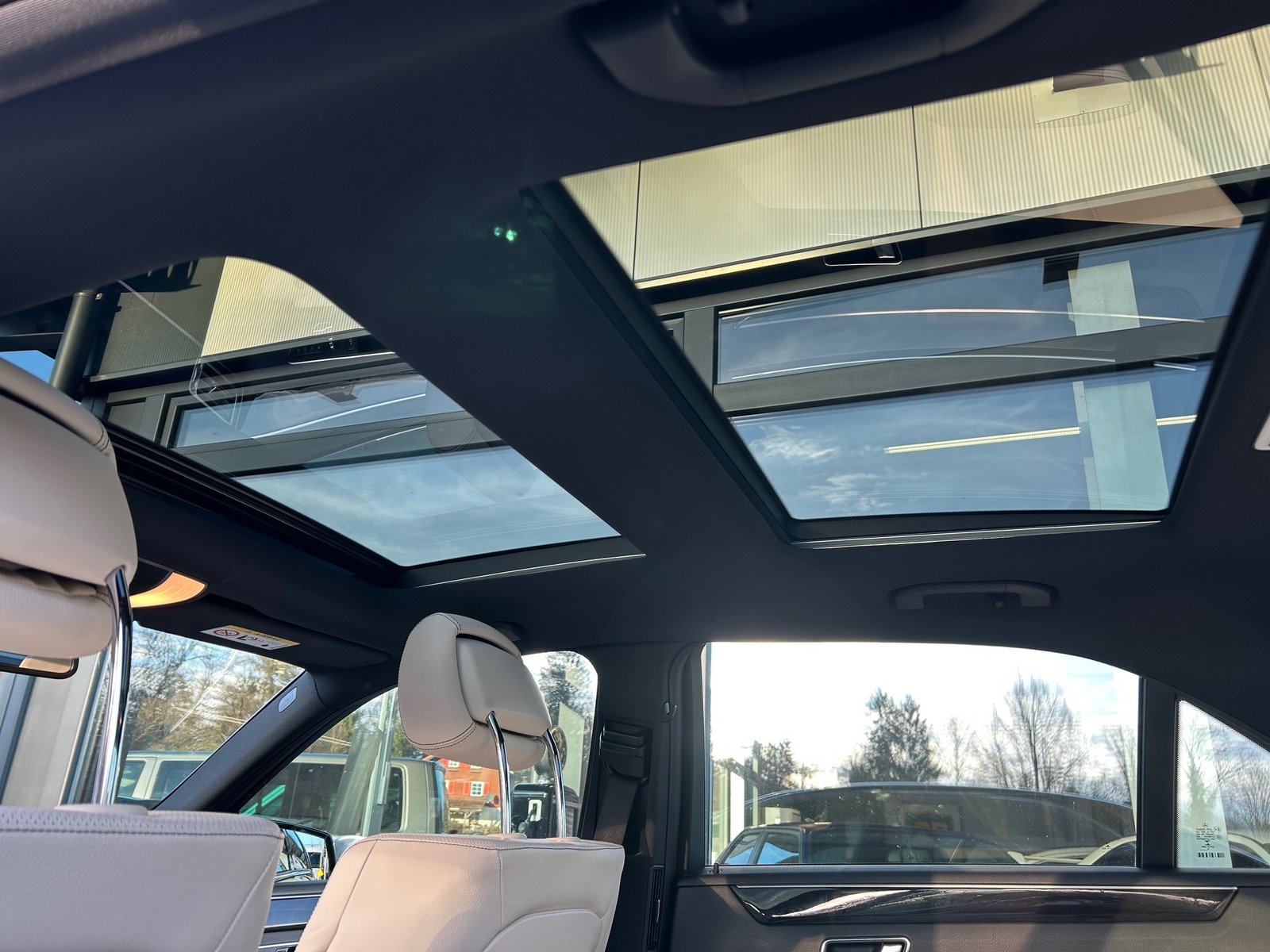MERCEDES-BENZ E 350 BlueTEC Avantgarde 4Matic 7G-Tronic, Diesel, Occasion / Gebraucht, Automatik - 7