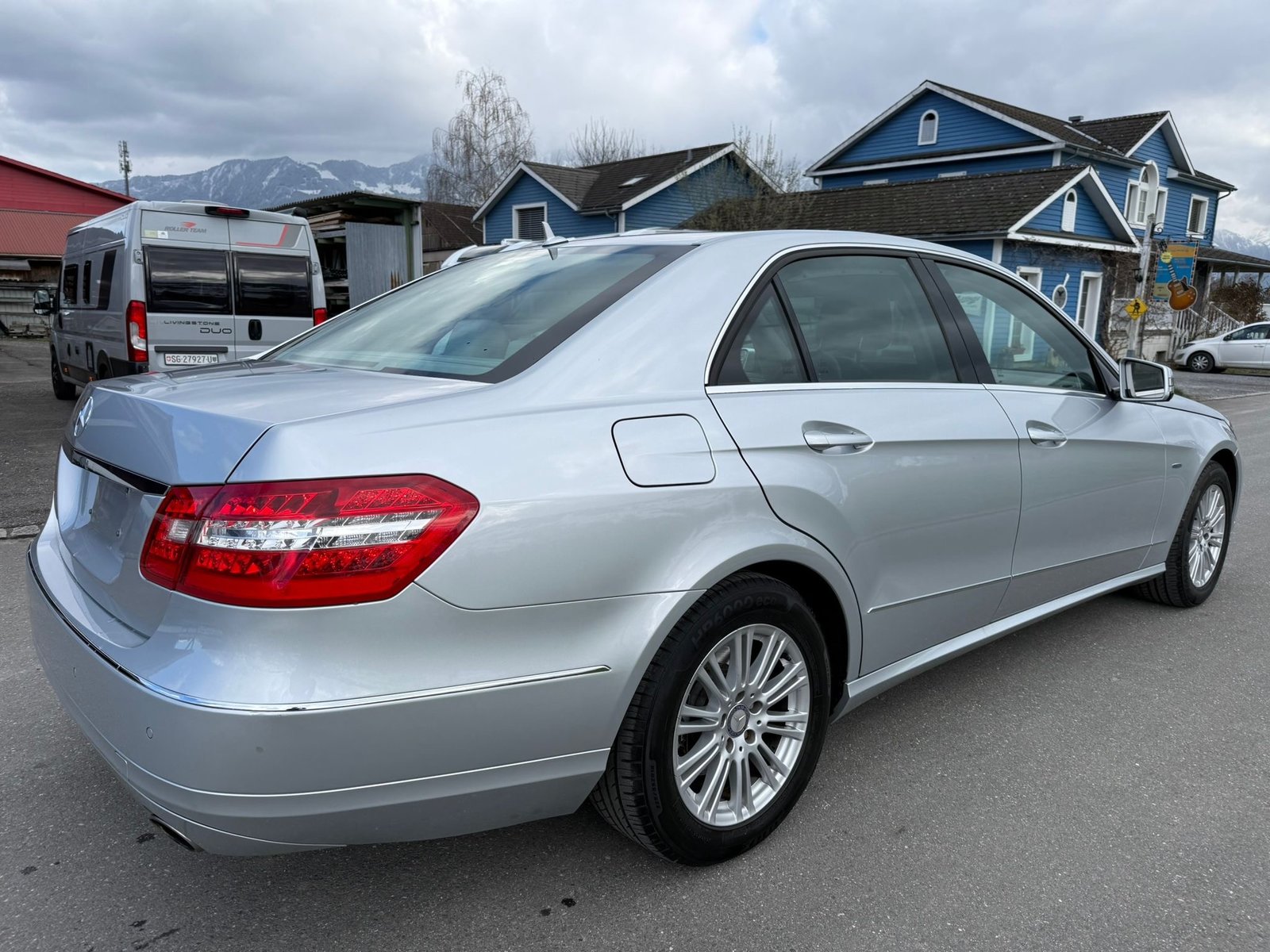 MERCEDES-BENZ E 350 CGI BlueEfficiency Elégance 7G-Tronic, Petrol, Second hand / Used, Automatic - 7