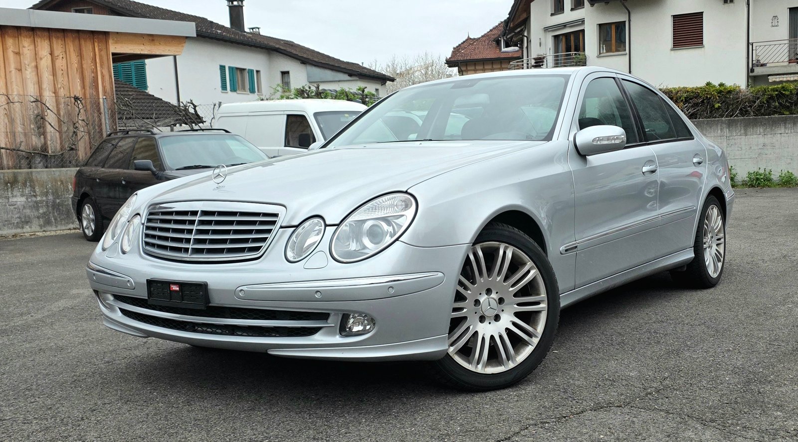 MERCEDES-BENZ E 350 Elégance 4Matic Automatic
