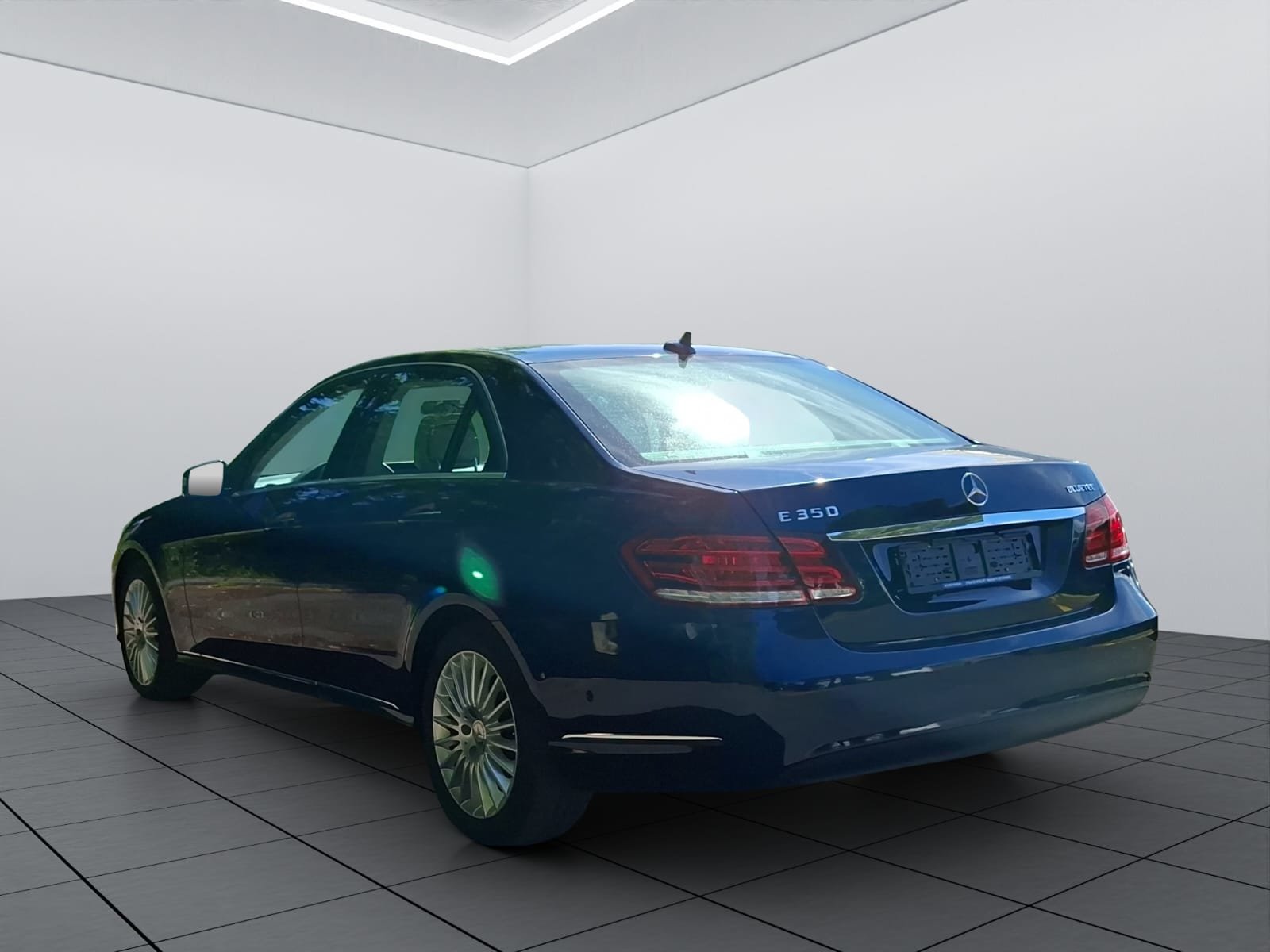 MERCEDES-BENZ E 350 BlueTEC 4Matic 7G-Tronic, Diesel, Occasion / Gebraucht, Automatik - 6