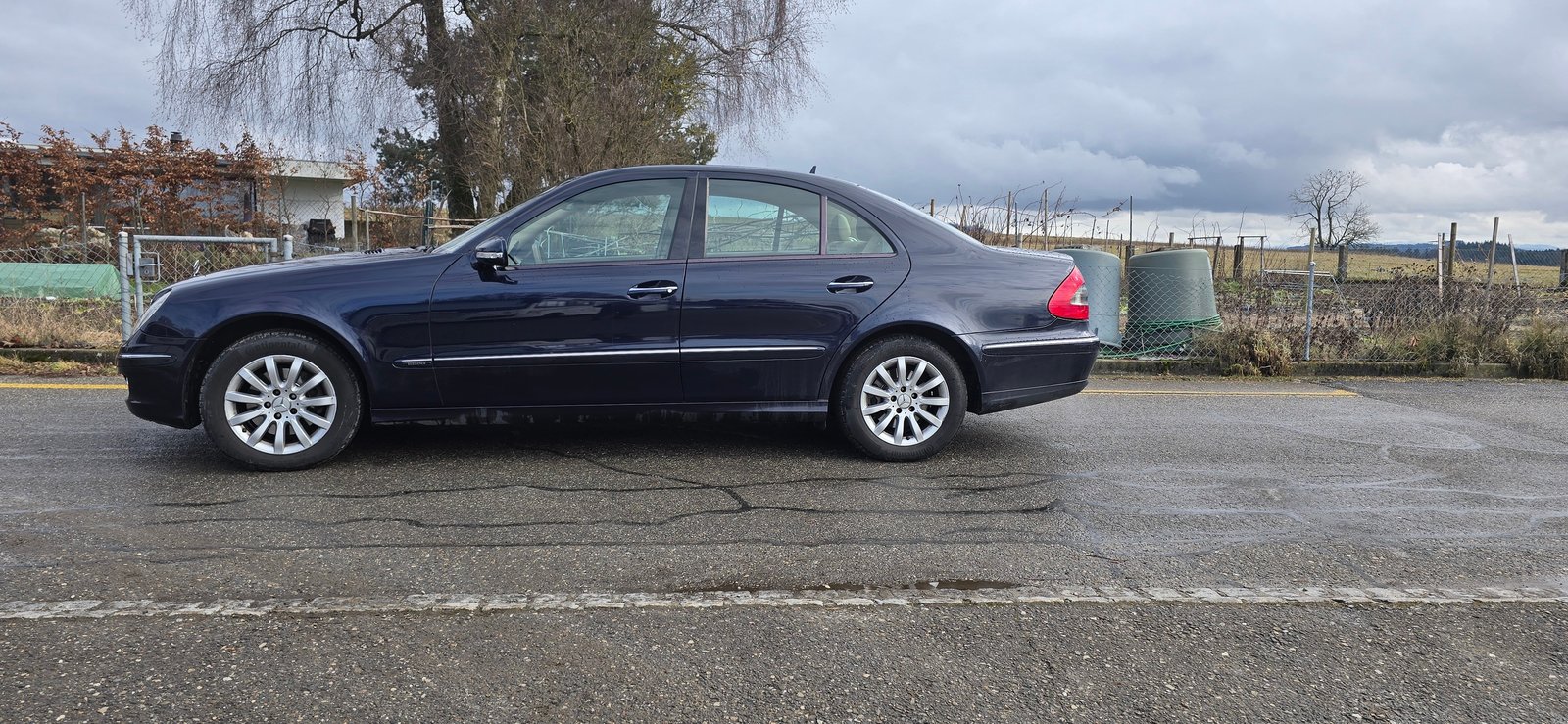 MERCEDES-BENZ E 350 Avantgarde 4Matic Automatic, Benzin, Occasion / Gebraucht, Automatik - 4