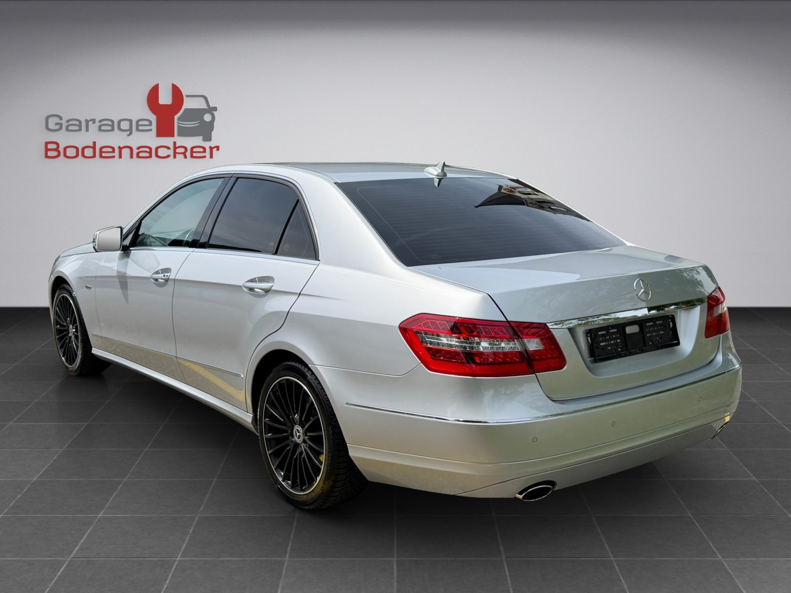 MERCEDES-BENZ E 350 CDI BlueEfficiency Elégance 4Matic 7G-T, Diesel, Occasion / Gebraucht, Automatik - 4