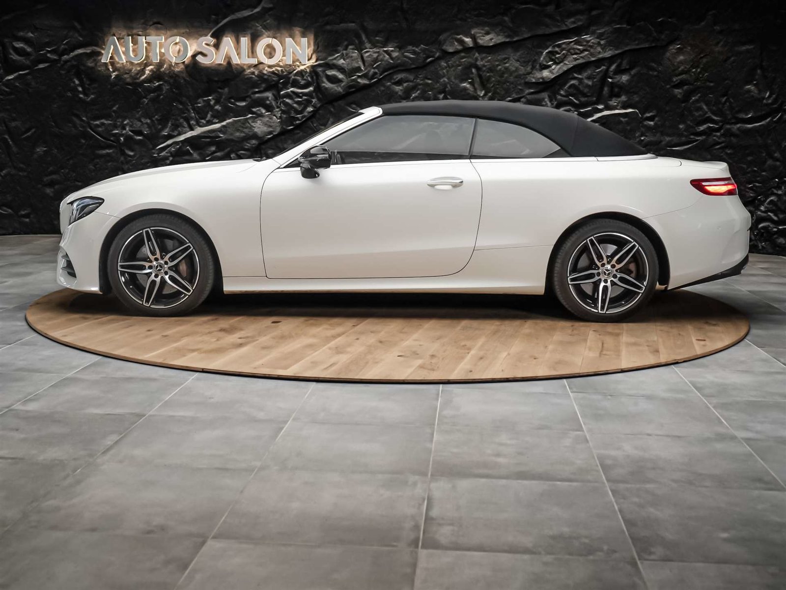 MERCEDES-BENZ E 400 Cabriolet AMG Line 4 Matic 9G-Tronic *Si, Essence, Occasion / Utilisé, Automatique - 4