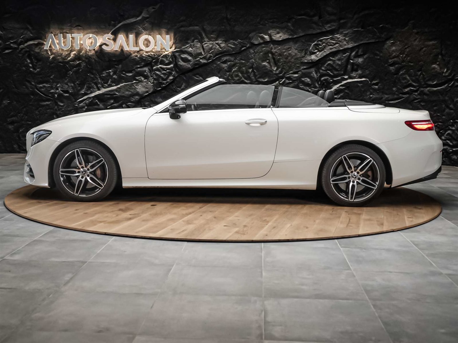 MERCEDES-BENZ E 400 Cabriolet AMG Line 4 Matic 9G-Tronic *Si, Essence, Occasion / Utilisé, Automatique - 5