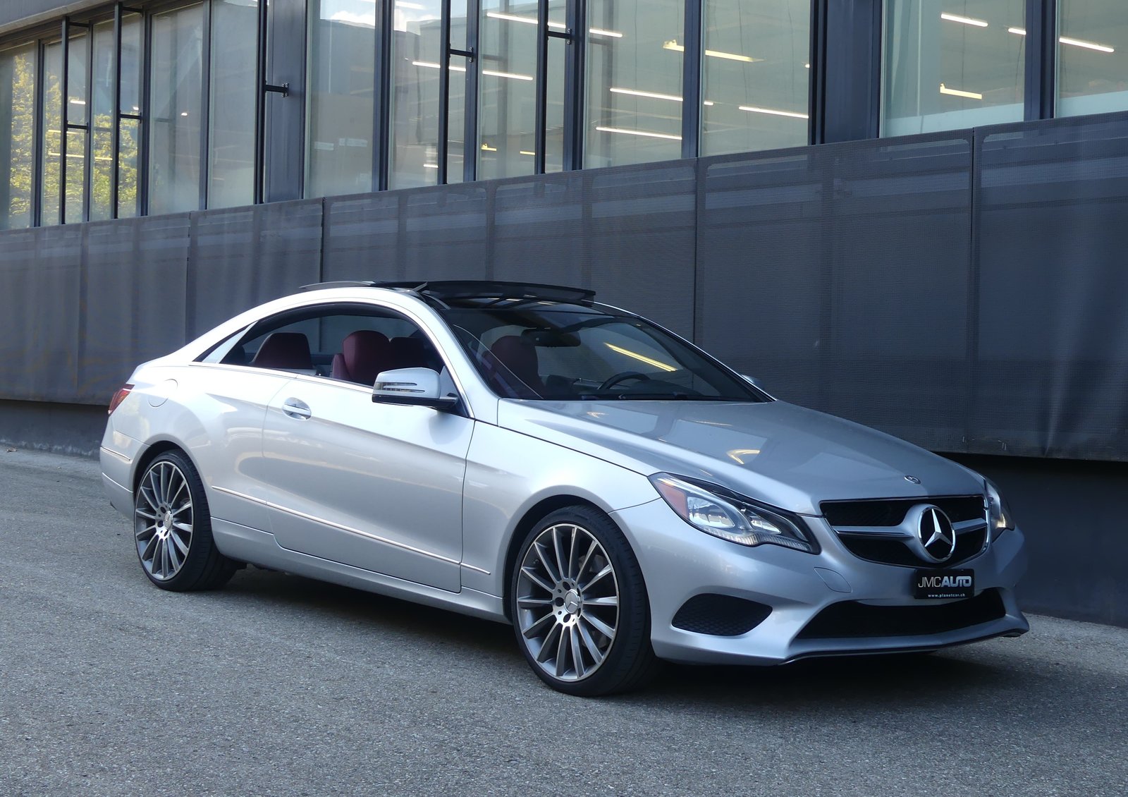 MERCEDES-BENZ E 400 4Matic 7G-Tronic, Benzin, Occasion / Gebraucht, Automatik - 4
