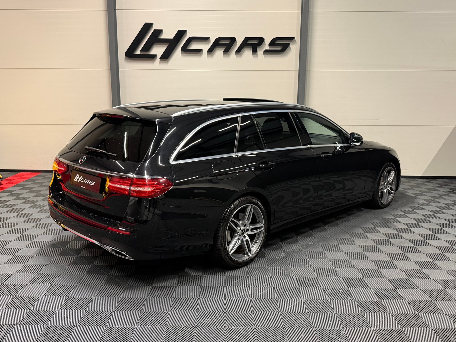 MERCEDES-BENZ E 400 d AMG Line 4matic Kombi, Diesel, Occasion / Gebraucht, Automatik - 4