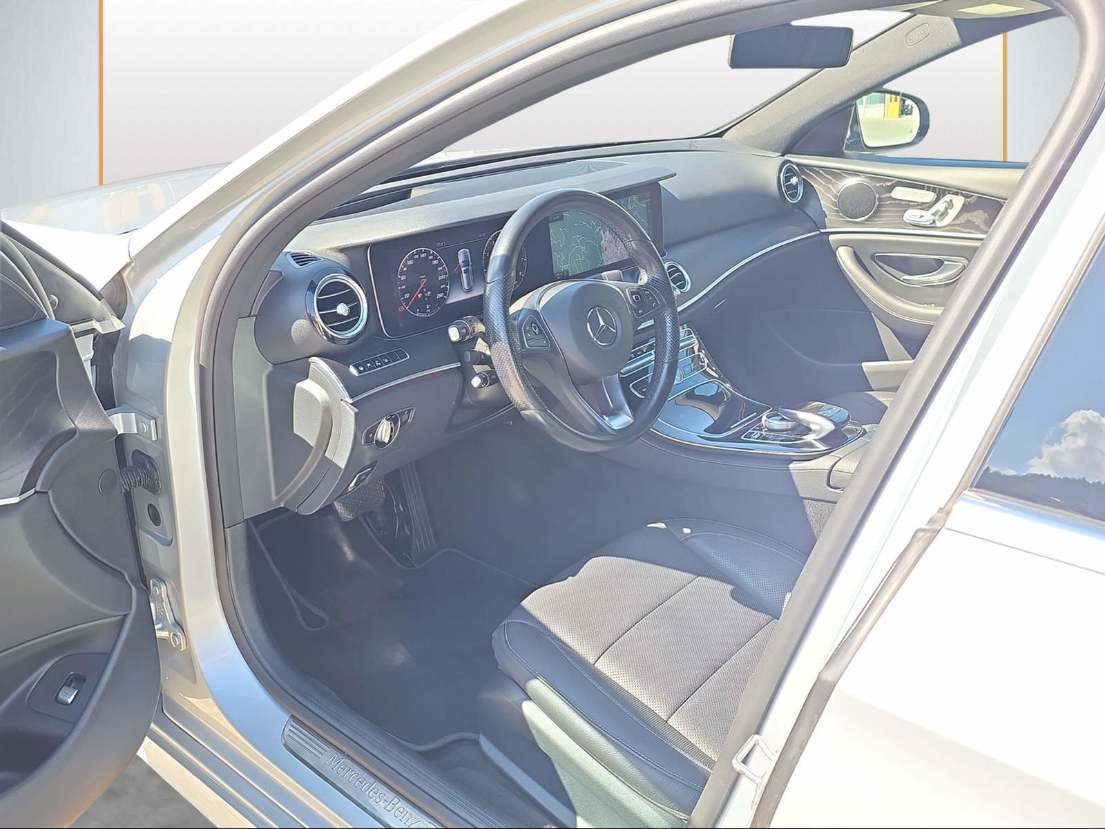 MERCEDES-BENZ E 400 AMG Line 4 Matic, Petrol, Second hand / Used, Automatic - 6