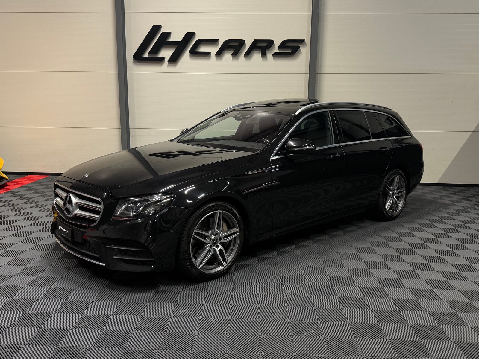 MERCEDES-BENZ E 400 d AMG Line 4matic Kombi