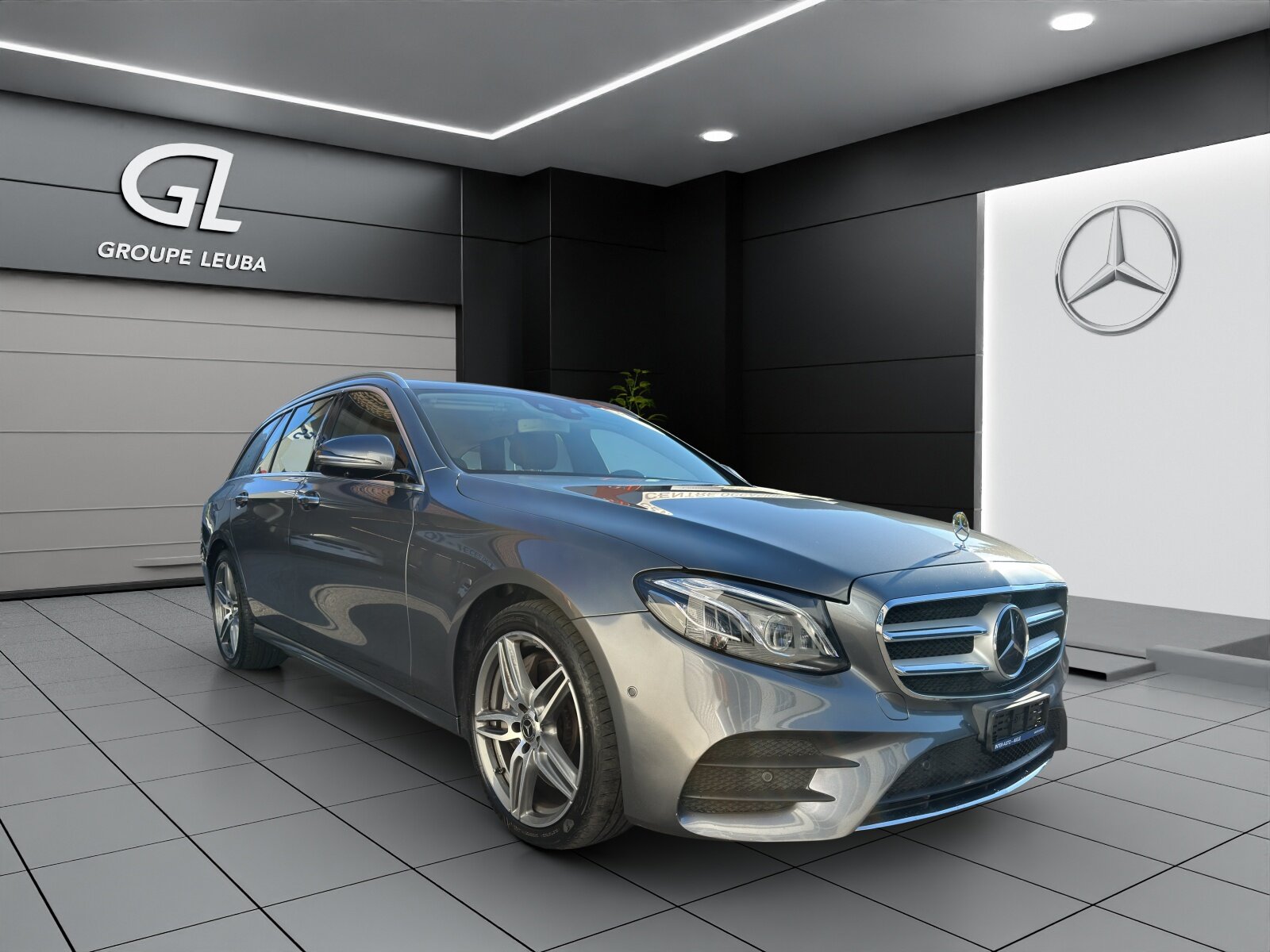 MERCEDES-BENZ E 400 AMG Line 4 Matic