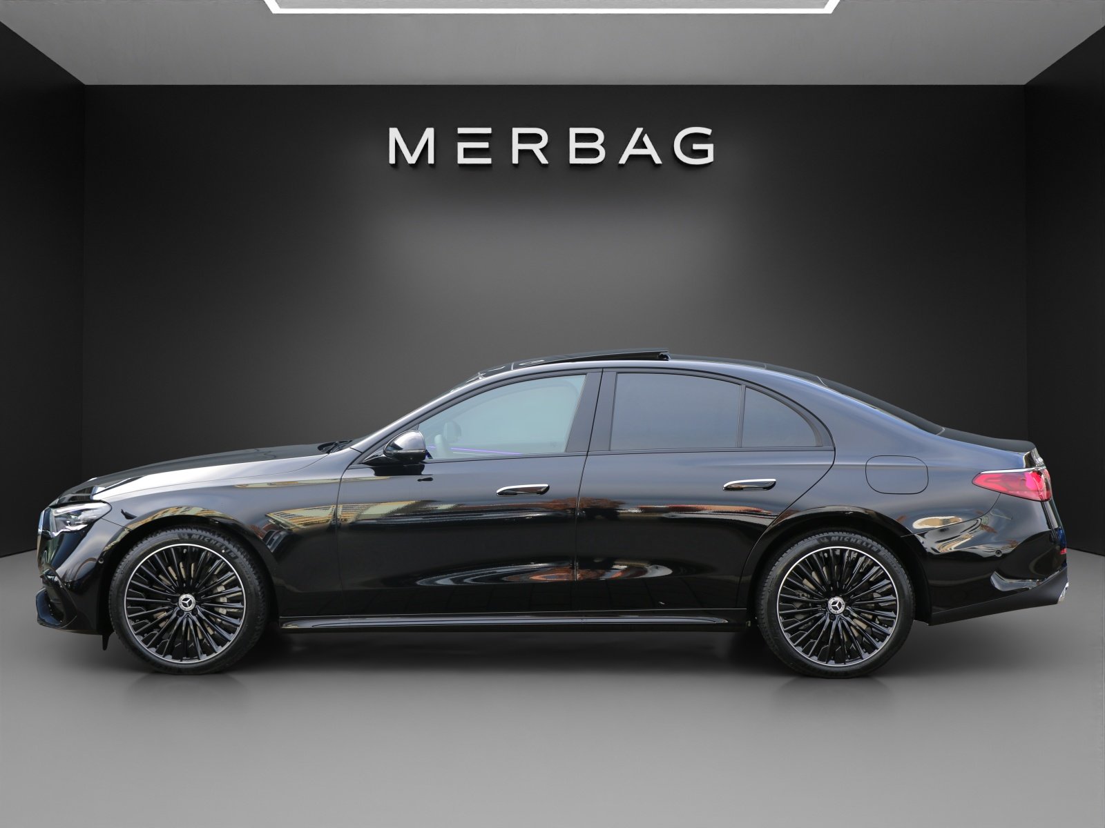 MERCEDES-BENZ E 400 e 4Matic 9G-Tronic, Plug-in-Hybrid Benzin/Elektro, Neuwagen, Automatik - 2