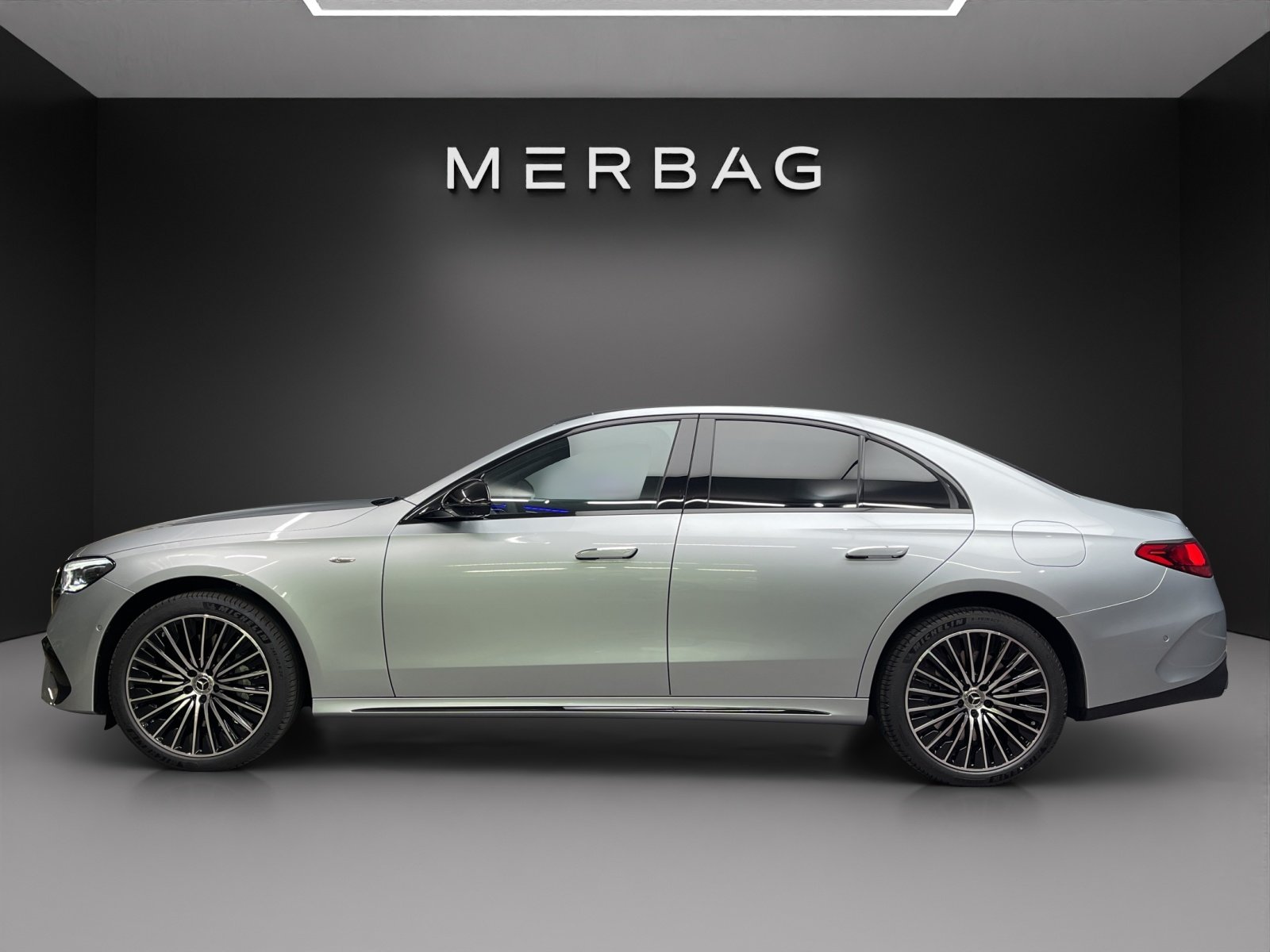 MERCEDES-BENZ E 400 e 4Matic 9G-Tronic, Plug-in-Hybrid Petrol/Electric, New car, Automatic - 3