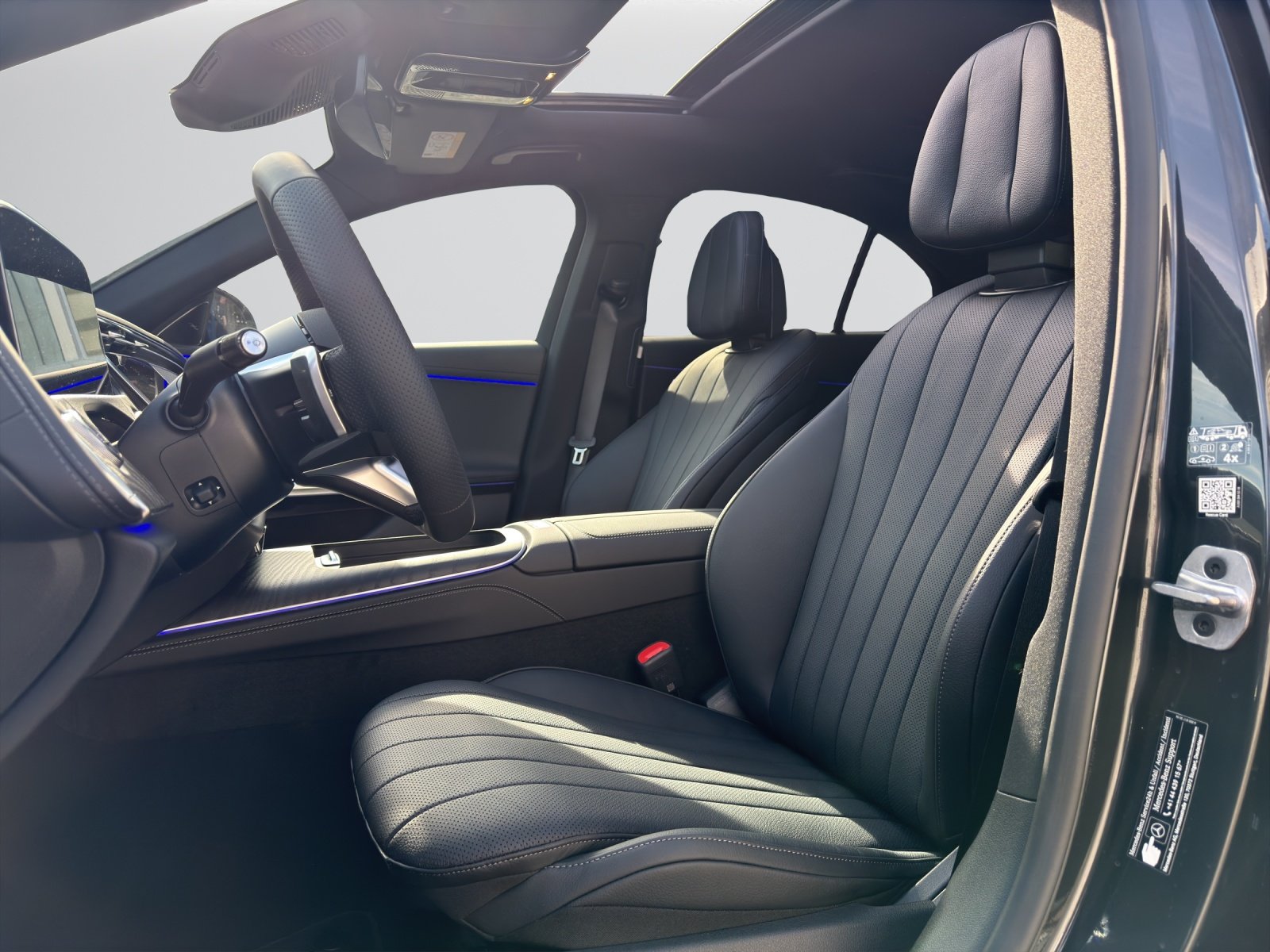 MERCEDES-BENZ E 400 e 4Matic 9G-Tronic, Plug-in-Hybrid Petrol/Electric, New car, Automatic - 5