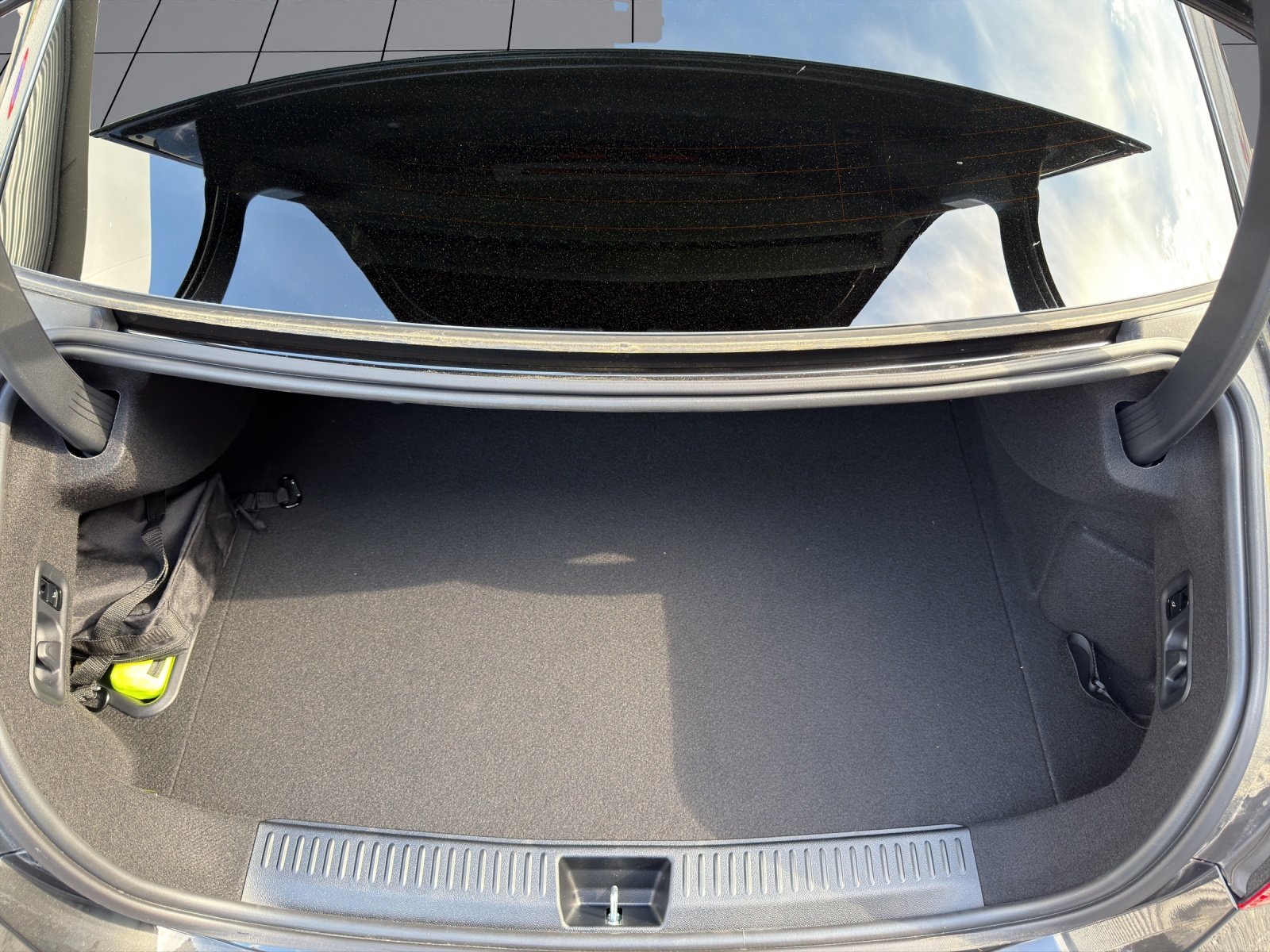 MERCEDES-BENZ E 400 e 4Matic 9G-Tronic, Plug-in-Hybrid Petrol/Electric, New car, Automatic - 6