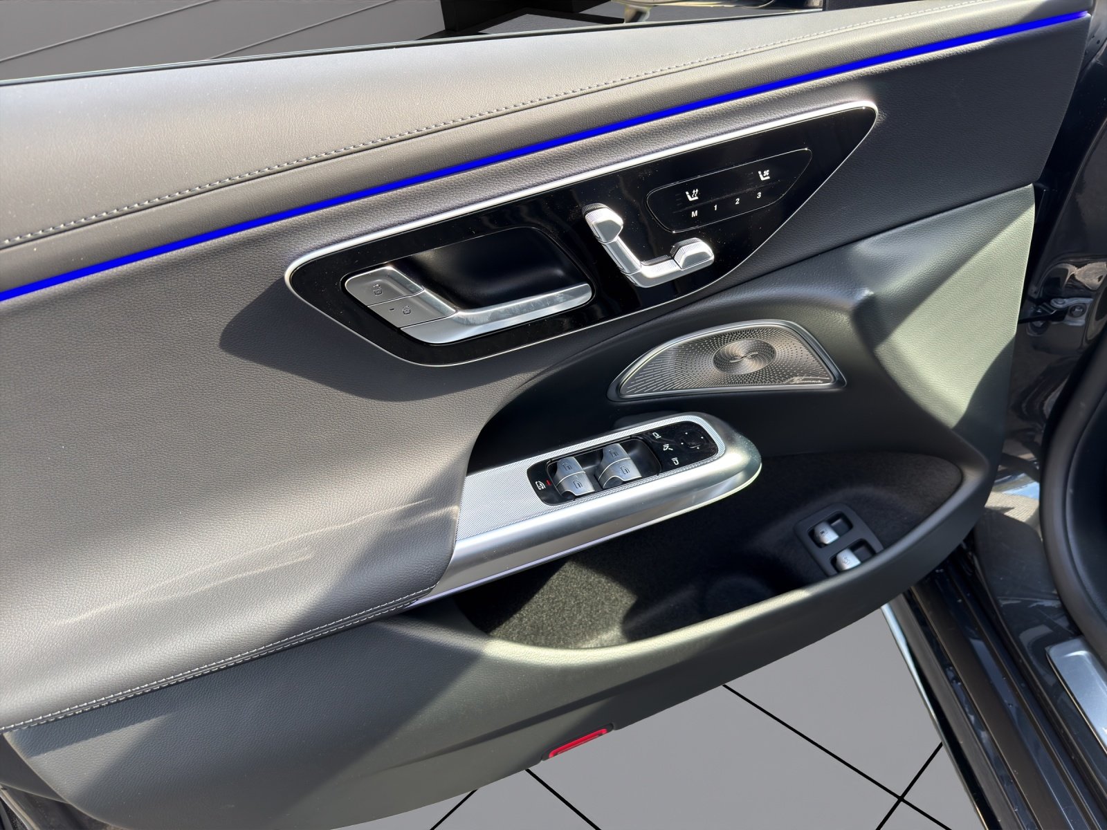 MERCEDES-BENZ E 400 e 4Matic 9G-Tronic, Plug-in-Hybrid Petrol/Electric, New car, Automatic - 7
