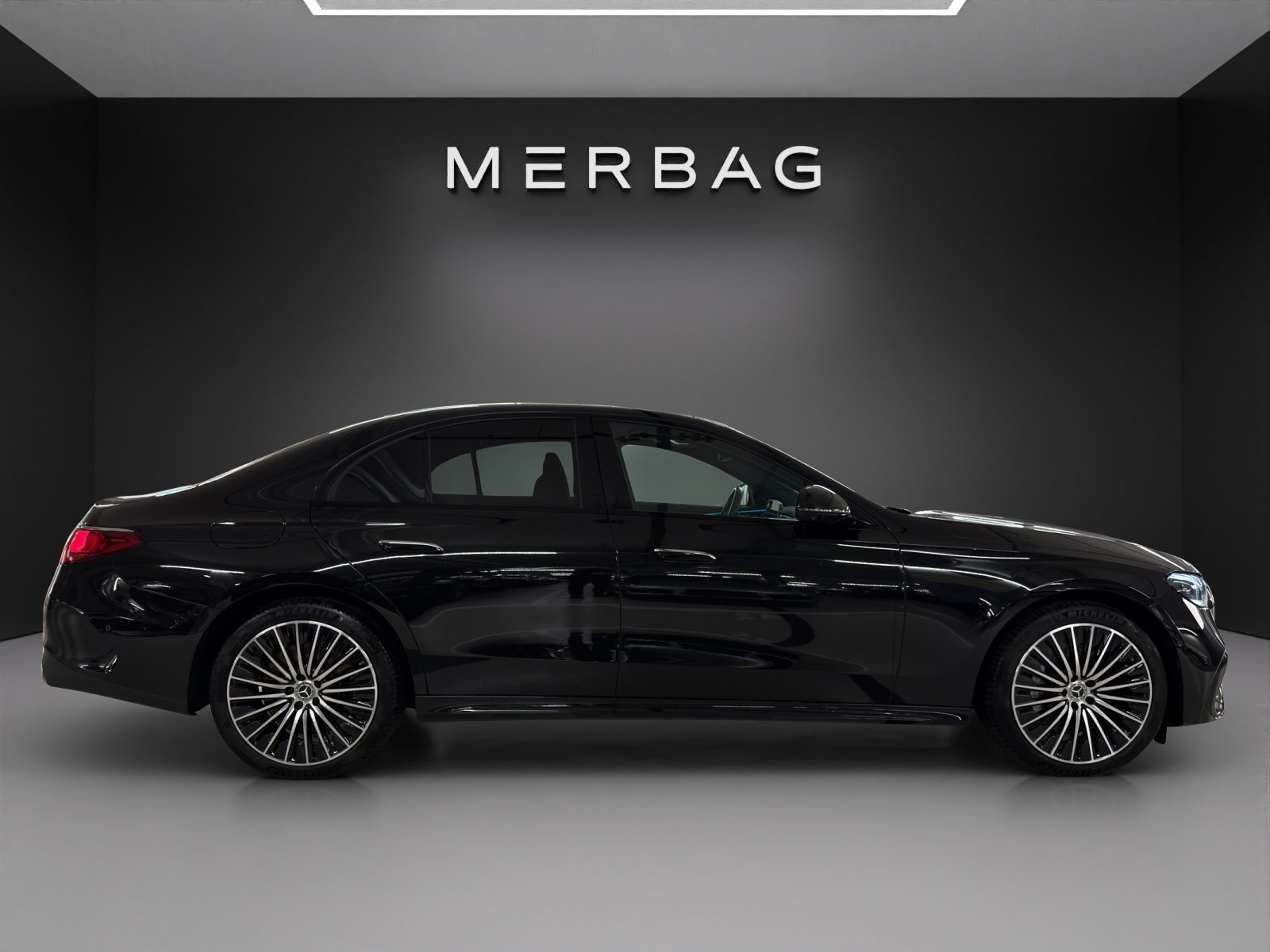 MERCEDES-BENZ E 400 e 4Matic AMG-Line 9G-Tronic, Hybride Rechargeable Essence/Électricité, Occasion / Utilisé, Automatique - 5
