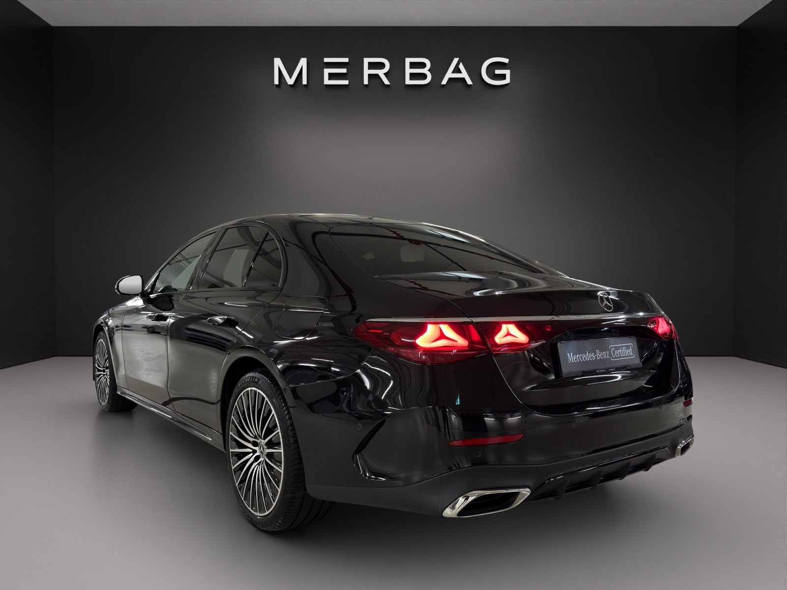 MERCEDES-BENZ E 400 e 4Matic AMG-Line 9G-Tronic, Hybride Rechargeable Essence/Électricité, Occasion / Utilisé, Automatique - 6