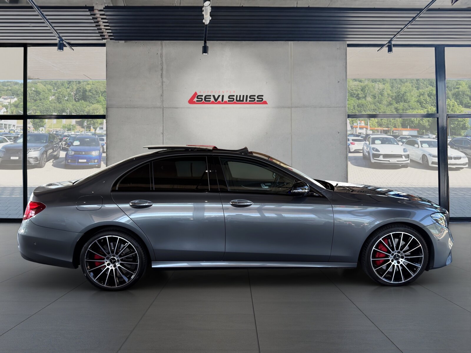 MERCEDES-BENZ E 400 AMG Line 4Matic 9G-Tronic*Hagelschaden*statt 33'900.-, Petrol, Second hand / Used, Automatic - 2