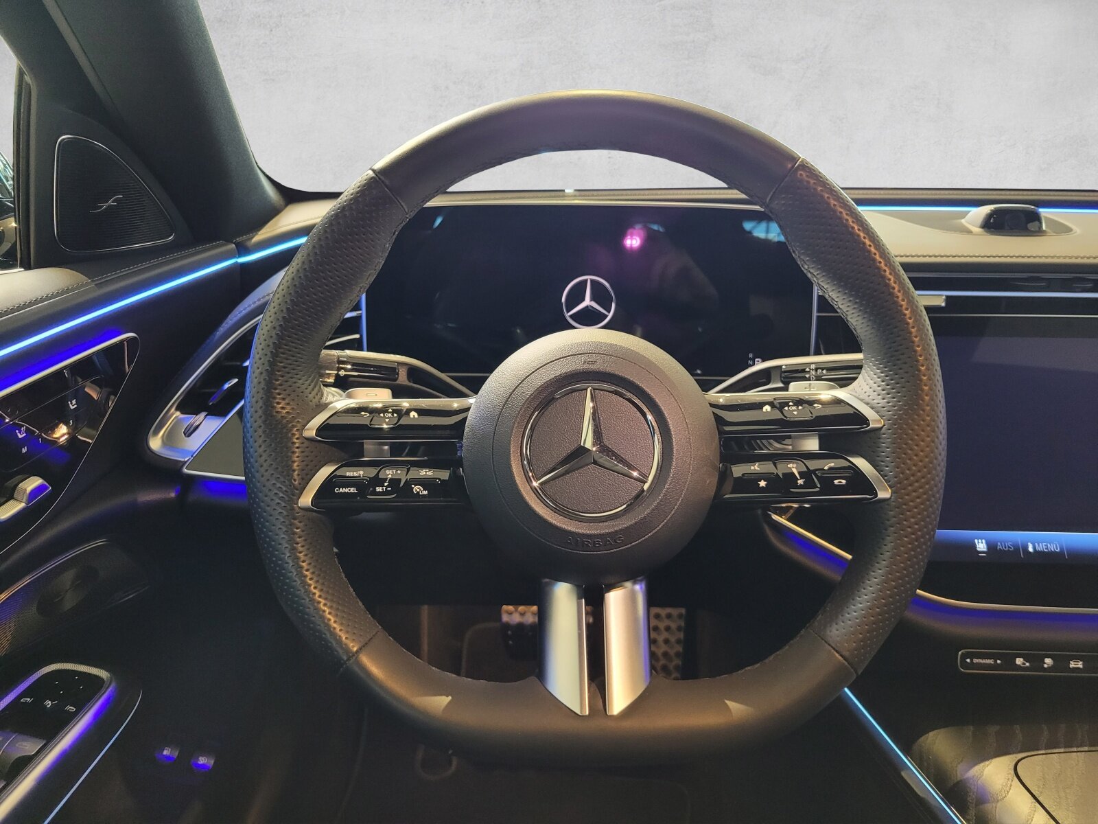 MERCEDES-BENZ E 400 e AMG Line 4matic, Hybride Rechargeable Essence/Électricité, Occasion / Utilisé, Automatique - 5